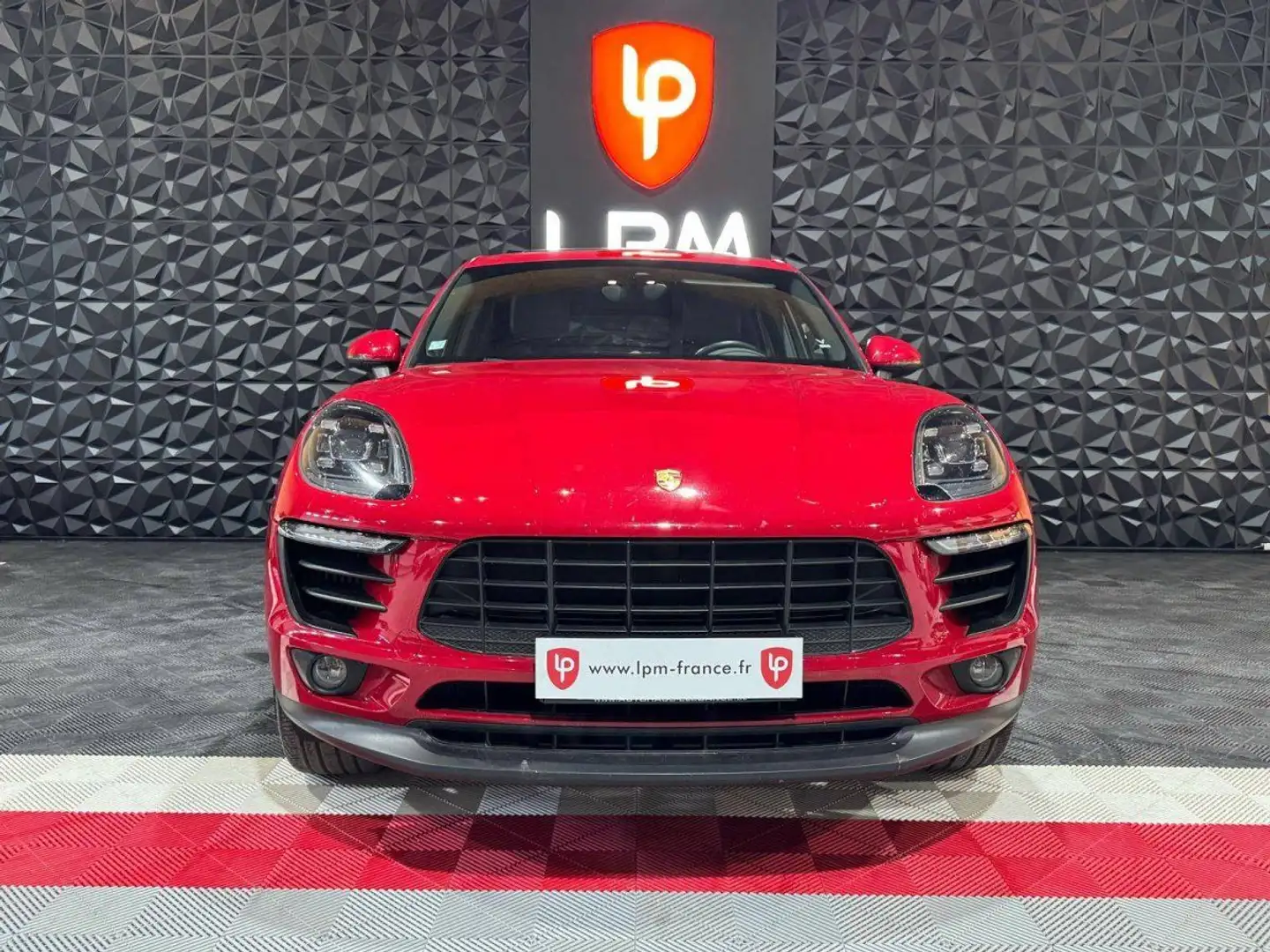 Porsche Macan 3.0 V6 340ch S PDK Rood - 2