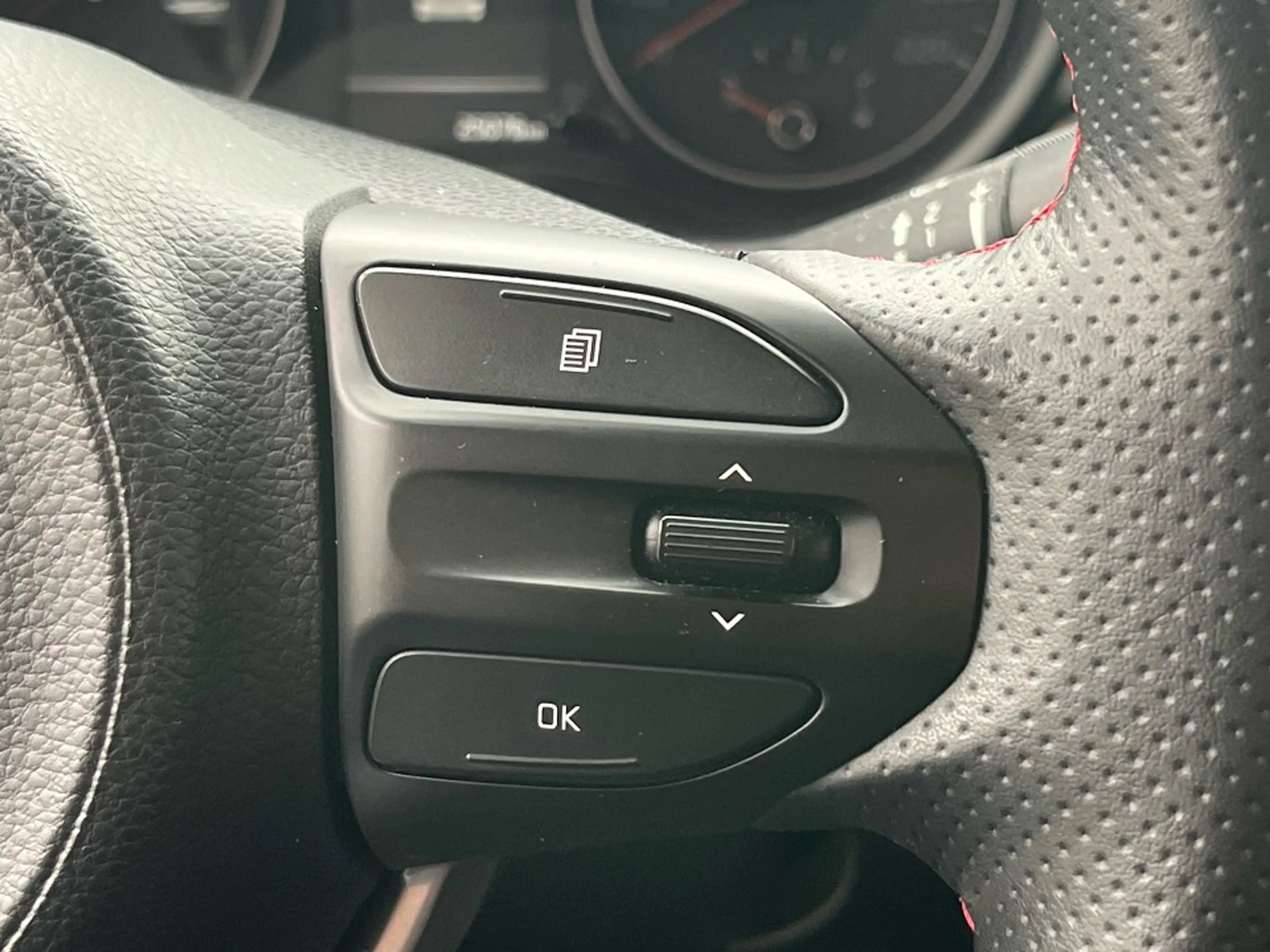 Kia Picanto GT-Line AAC NAVI SHZ LRHZ PDC KAMERA — photo 13