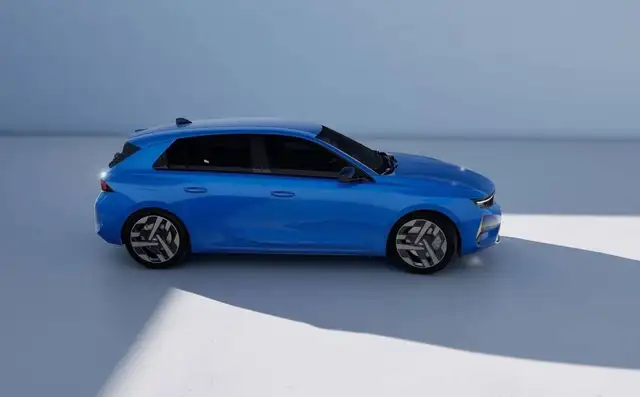 Opel Astra view 9