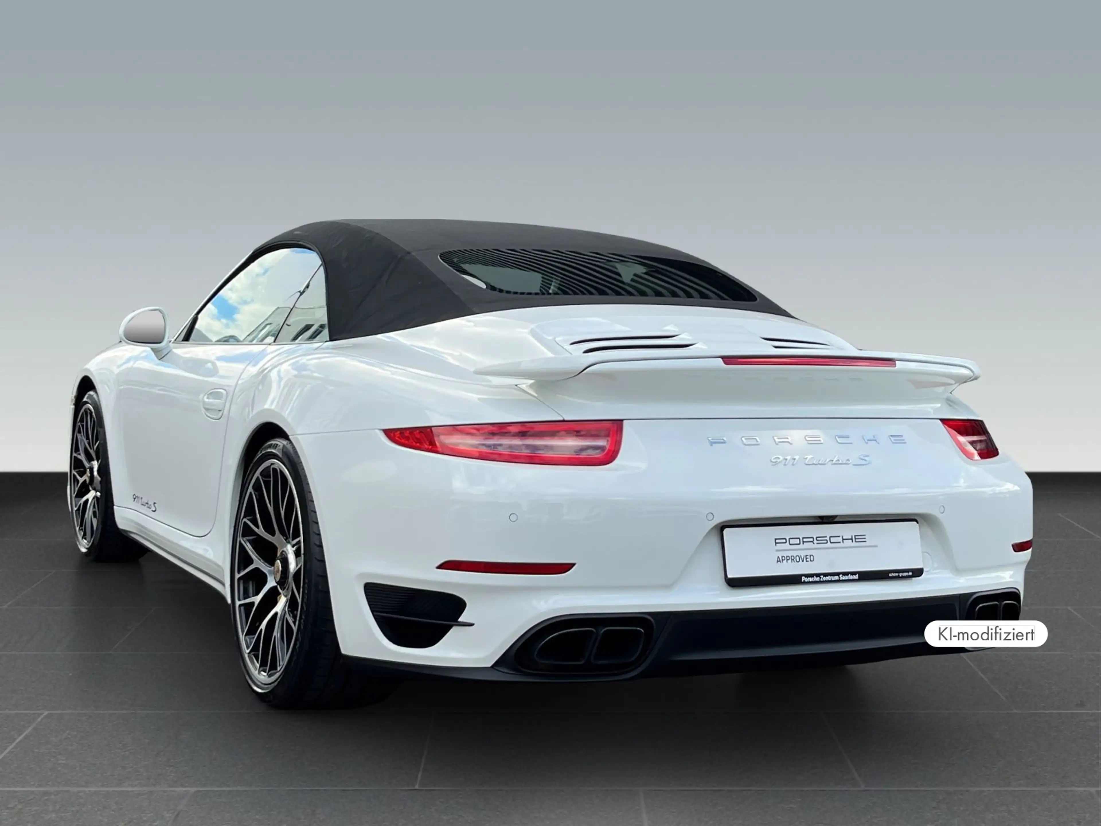 Porsche 991 -1 (911) Turbo S Cabriolet — photo 3