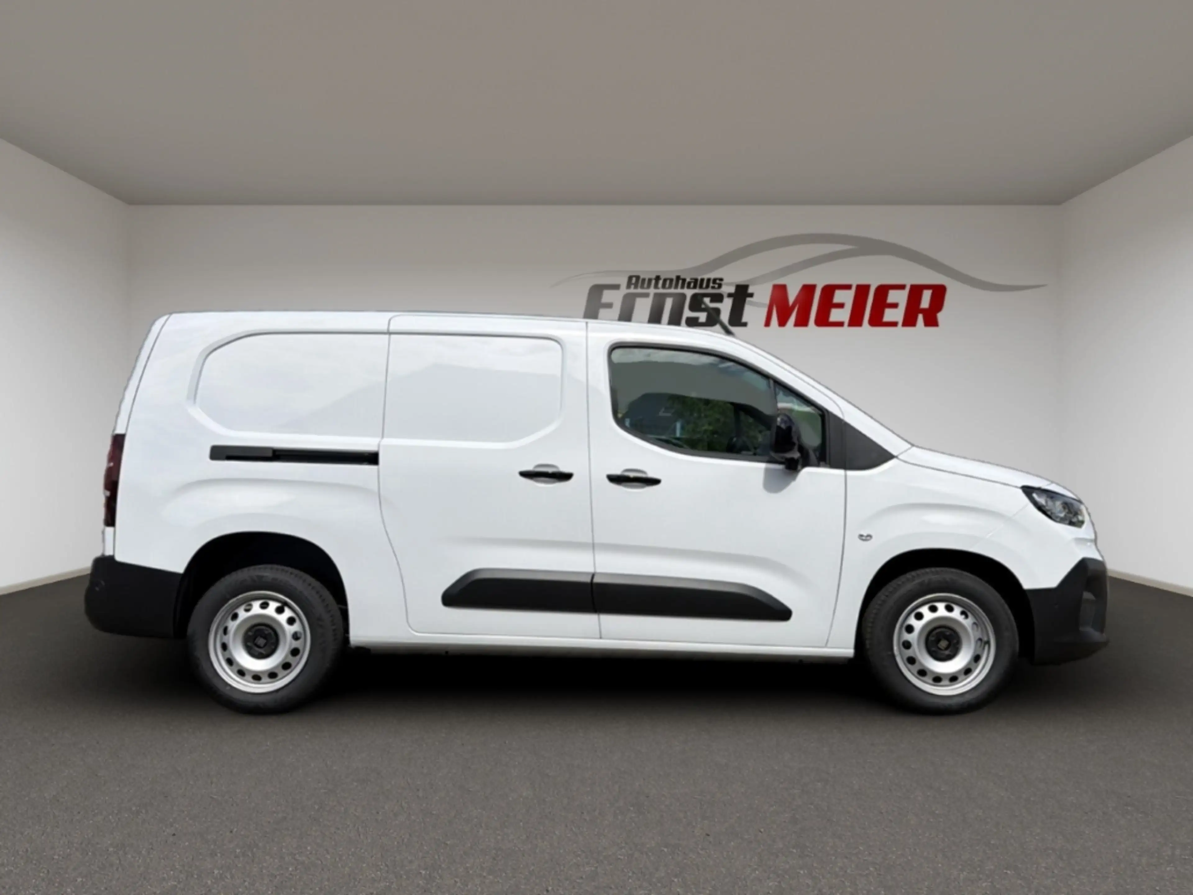 Fiat Doblo XL Kastenwagen 1.5 Diesel MT NAVI+KLIMA+KOMFORTSIT — photo 6