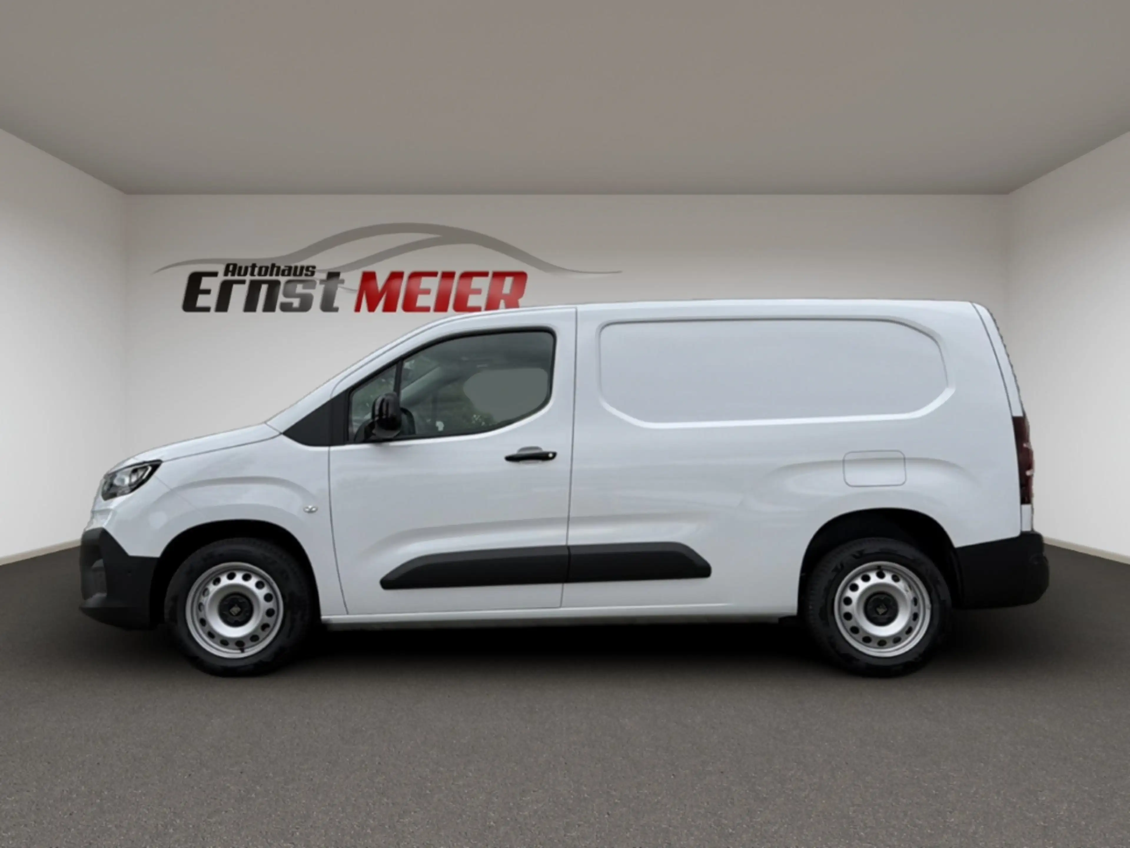 Fiat Doblo XL Kastenwagen 1.5 Diesel MT NAVI+KLIMA+KOMFORTSIT — photo 2