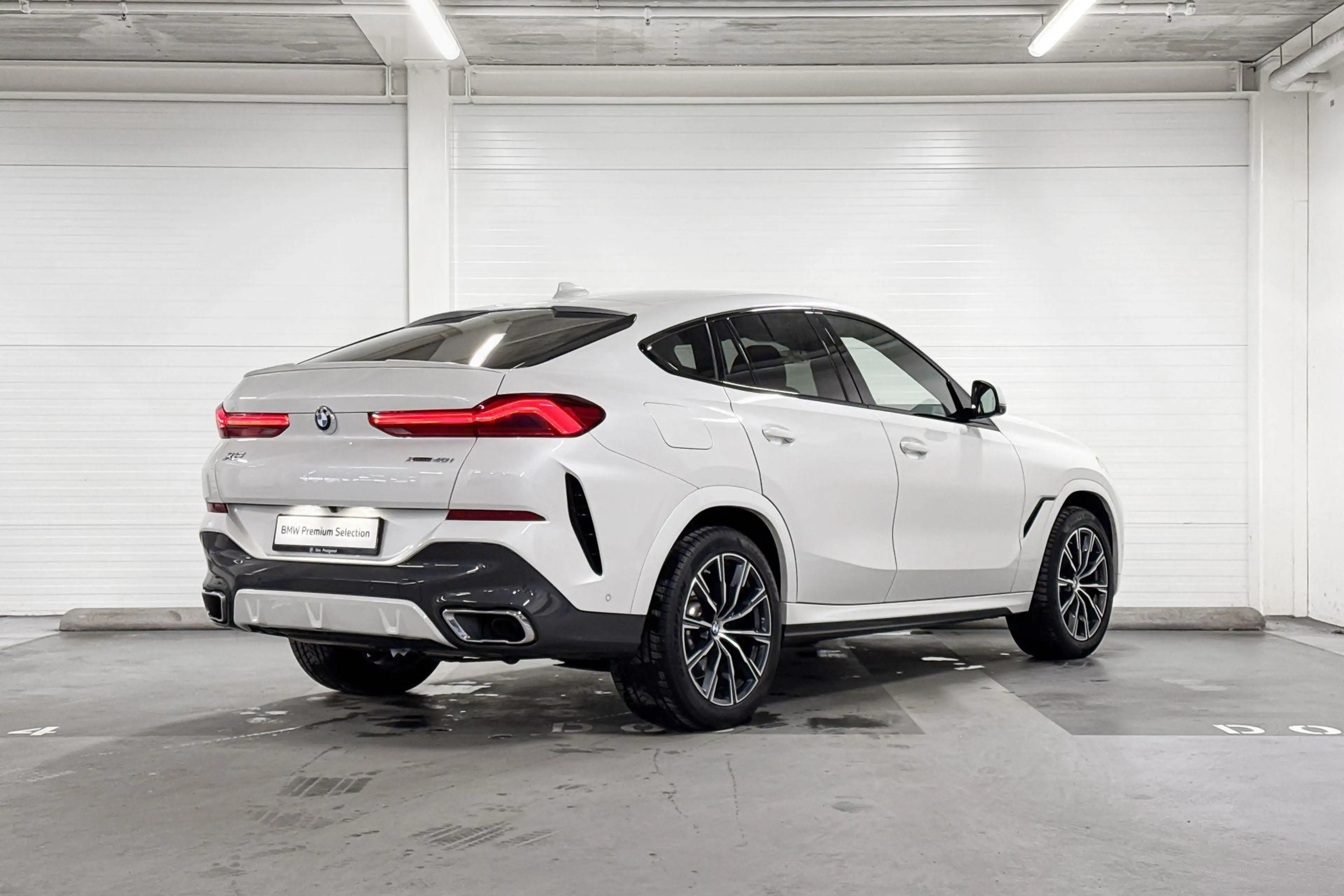 BMW X6 xDrive40i High Executive — photo 6