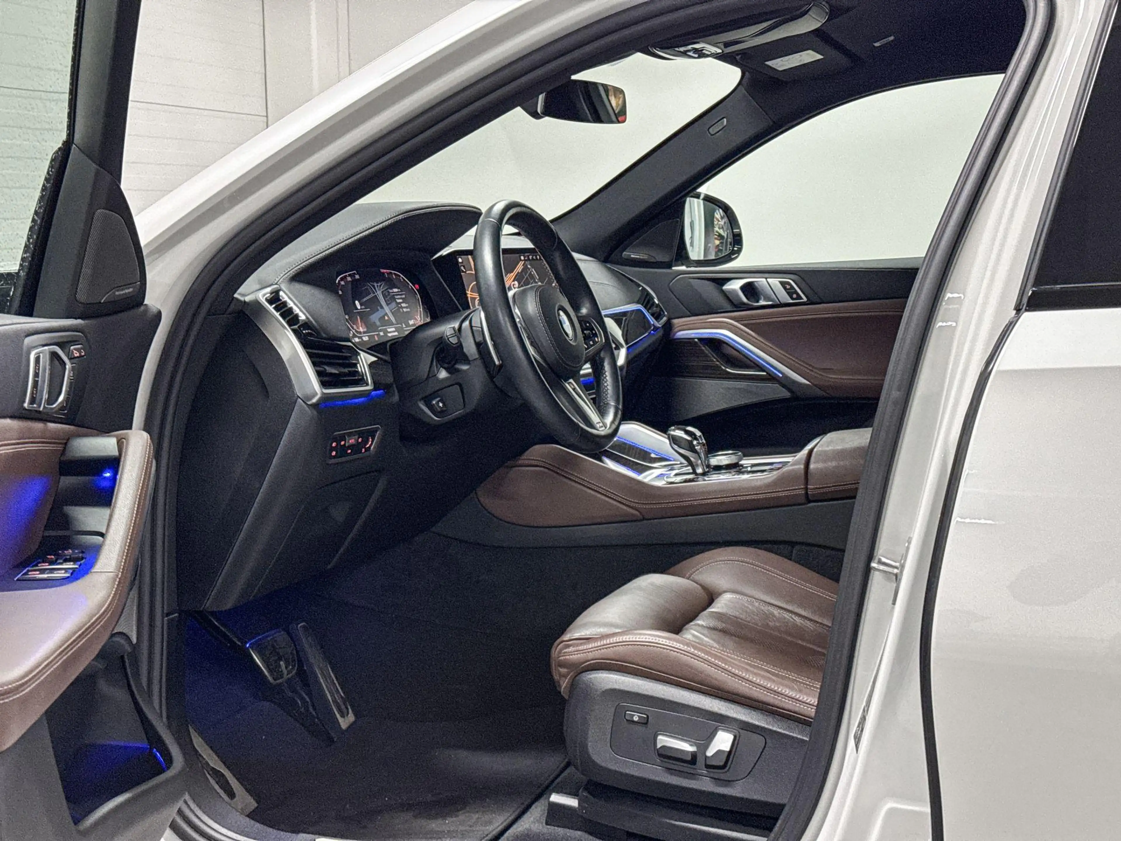 BMW X6 xDrive40i High Executive — photo 8