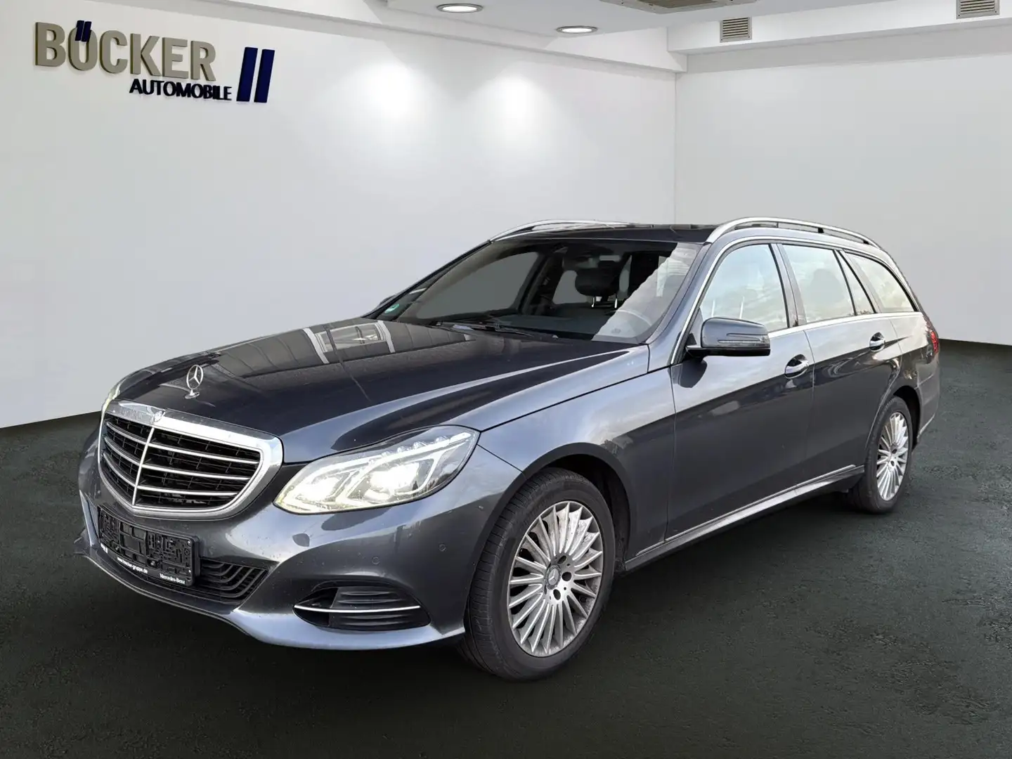 Mercedes-Benz E 220 E220 CDI T Elegance BlueTEC S-DACH LEDER AHK Navi Grau - 1