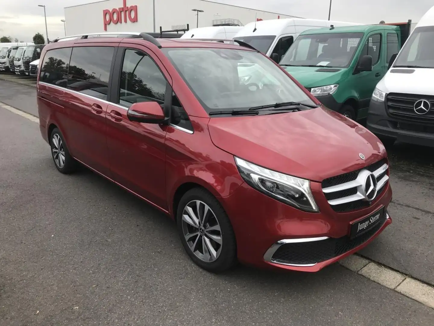 Mercedes-Benz V 250 d AVANTGARDE EDITION Lang ACC LED Navi SHZ Rot - 2