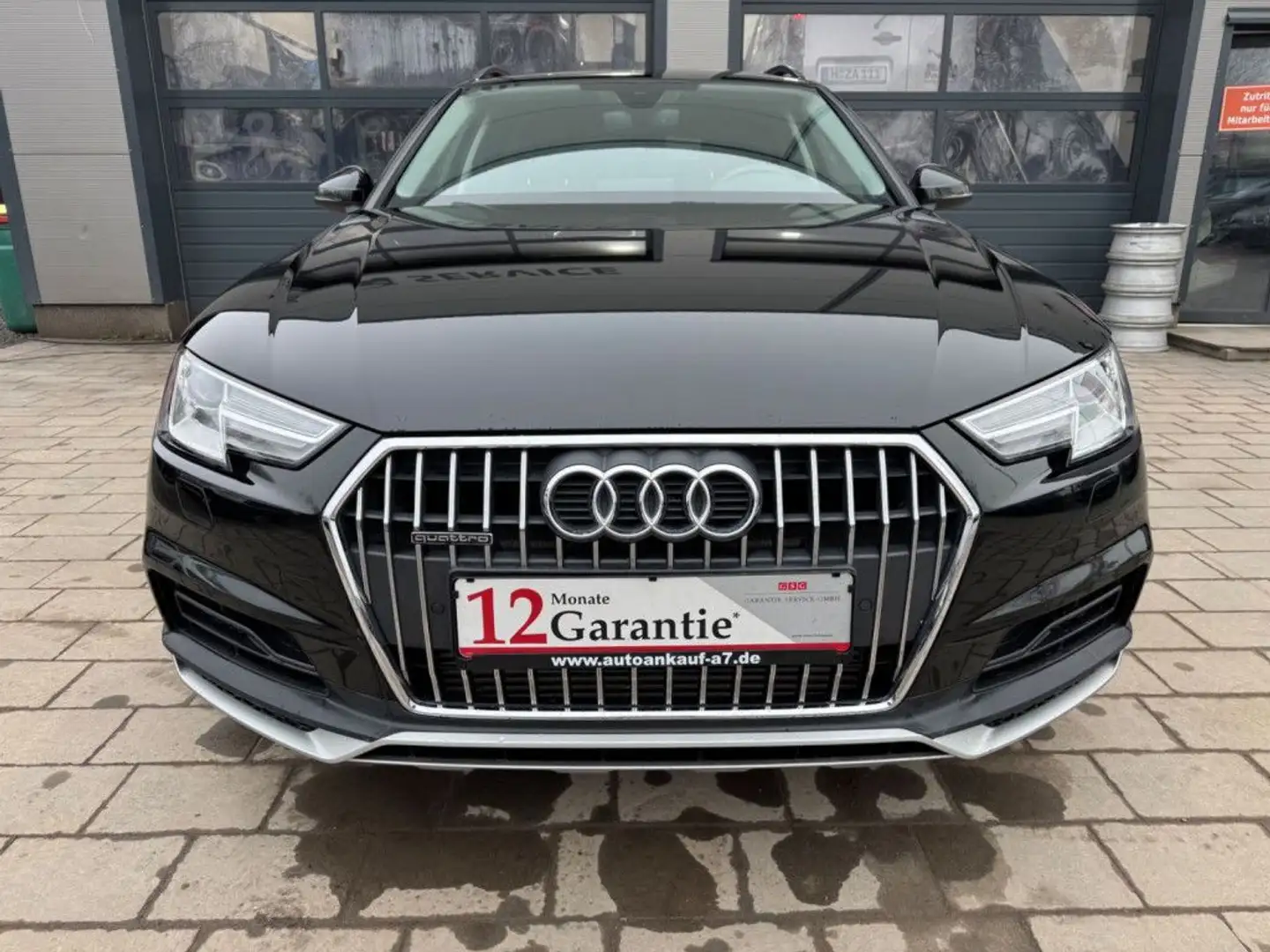 Audi A4 allroad quattro 45 TFSI Schwarz - 2