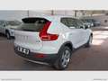 Volvo XC40 B4 AWD Geartronic Momentum Pro Bianco - thumbnail 3