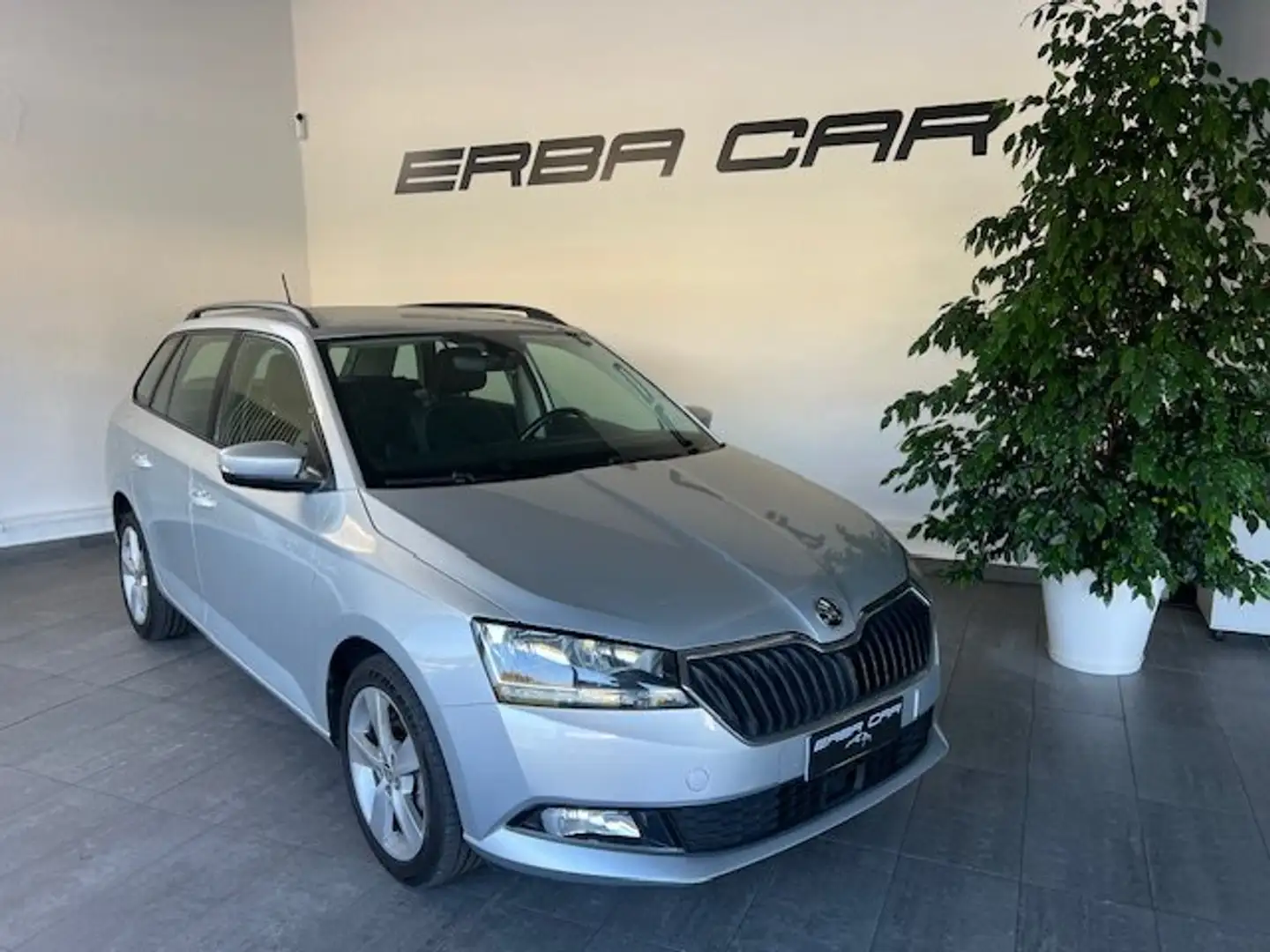 Skoda Fabia Fabia III Wagon 1.0 tsi 95cv my19 Argent - 2
