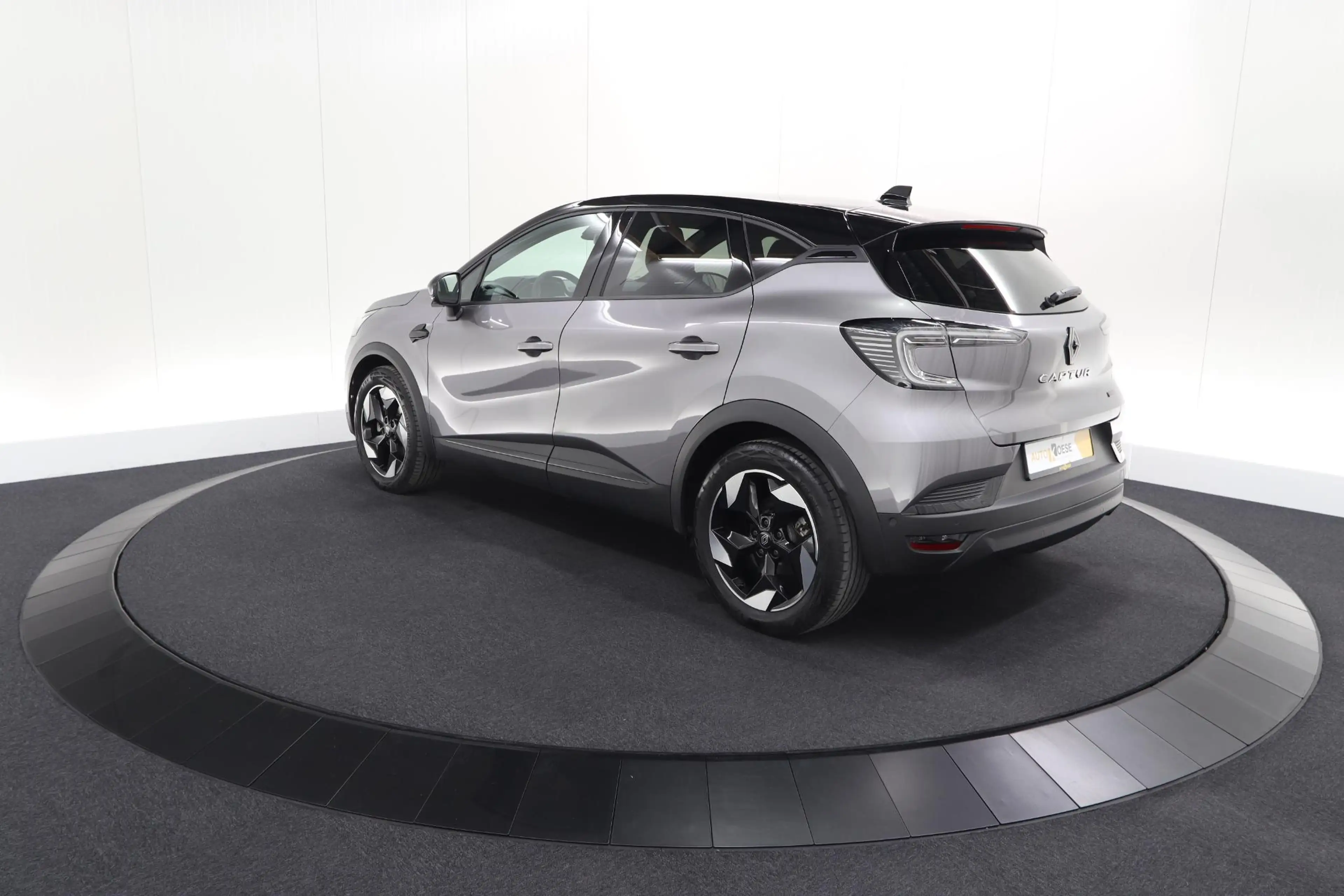 Renault Captur 1.8 E-Tech Full Hybrid 160 Techno | Camera | Adapt — photo 12
