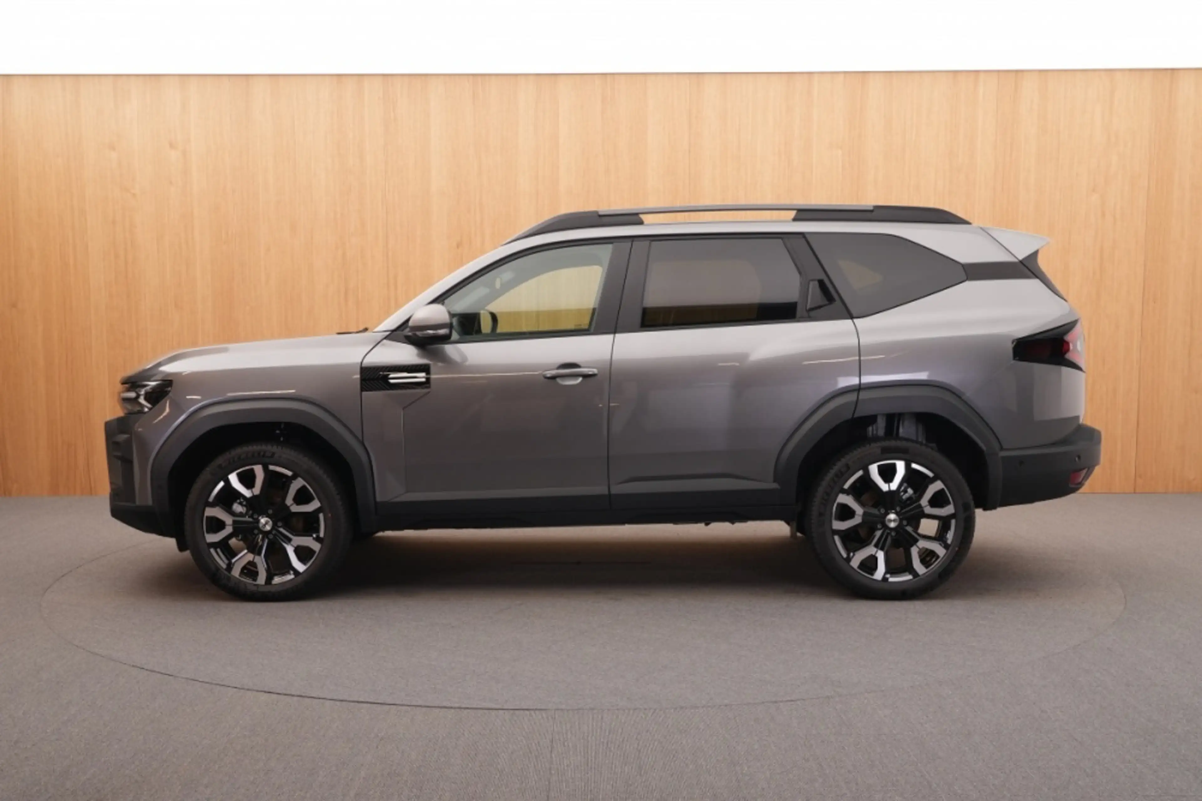 Dacia Bigster hybrid 155 Journey 19Zoll — photo 2