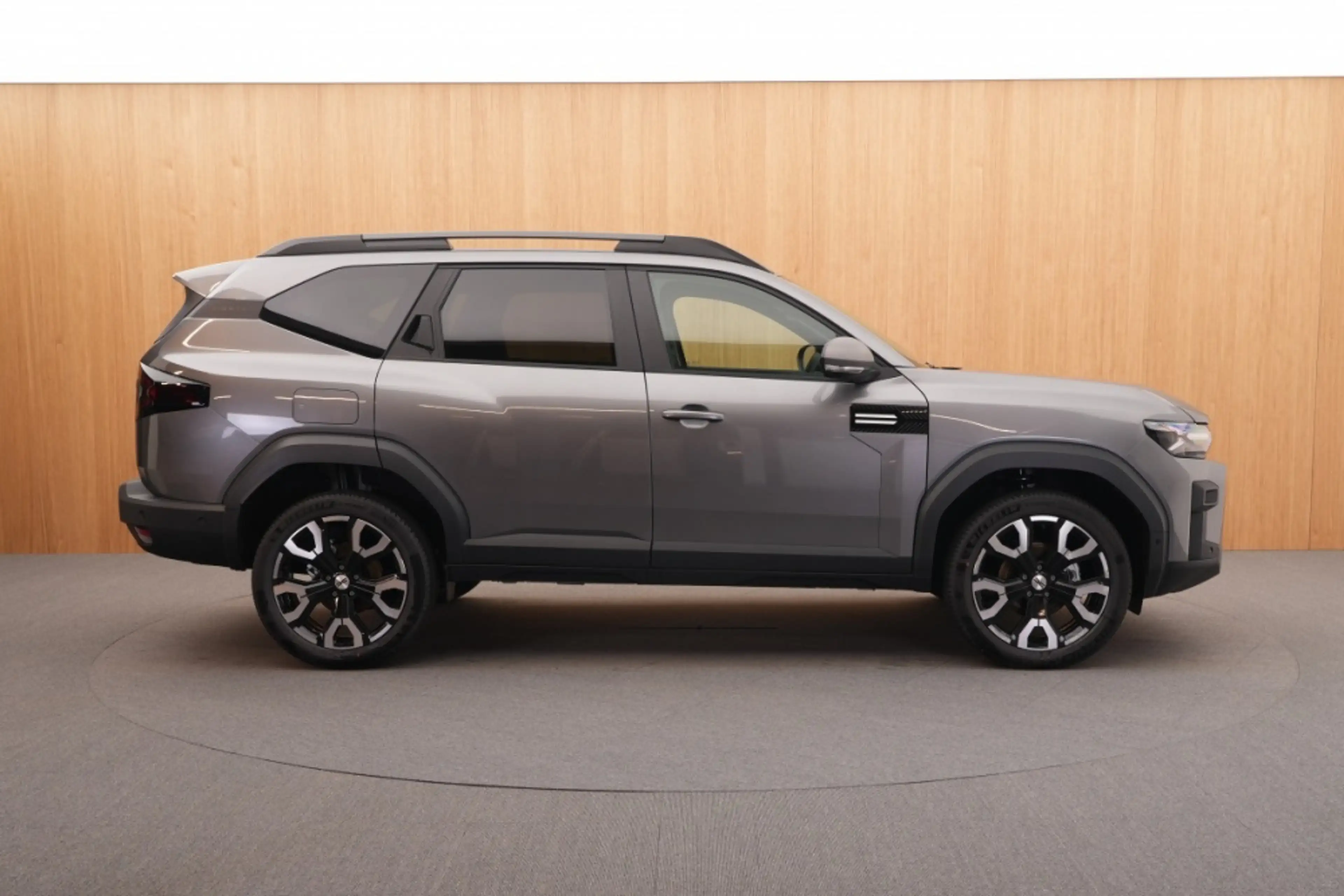 Dacia Bigster hybrid 155 Journey 19Zoll — photo 3