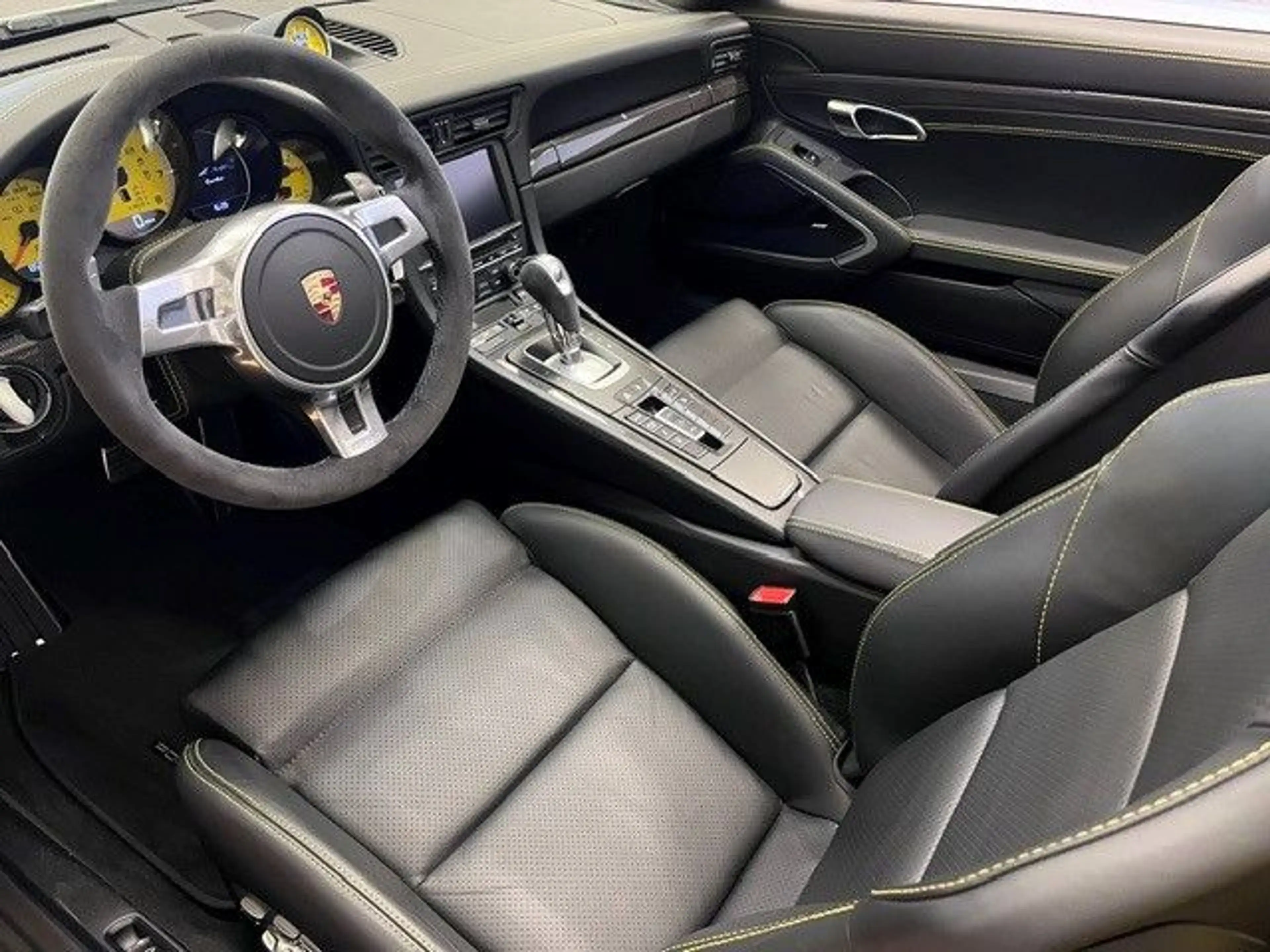 Porsche 991 Turbo Cabriolet, Deutsch, 1. Lack, 9ff, top — photo 3