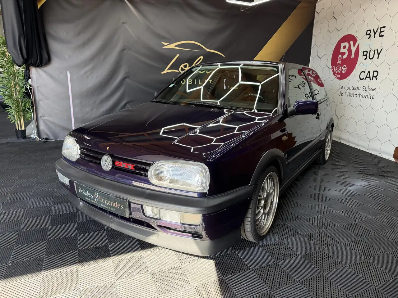 Volkswagen Golf 2.0i - 115 - GTI 20Th Anniversary, foto 1