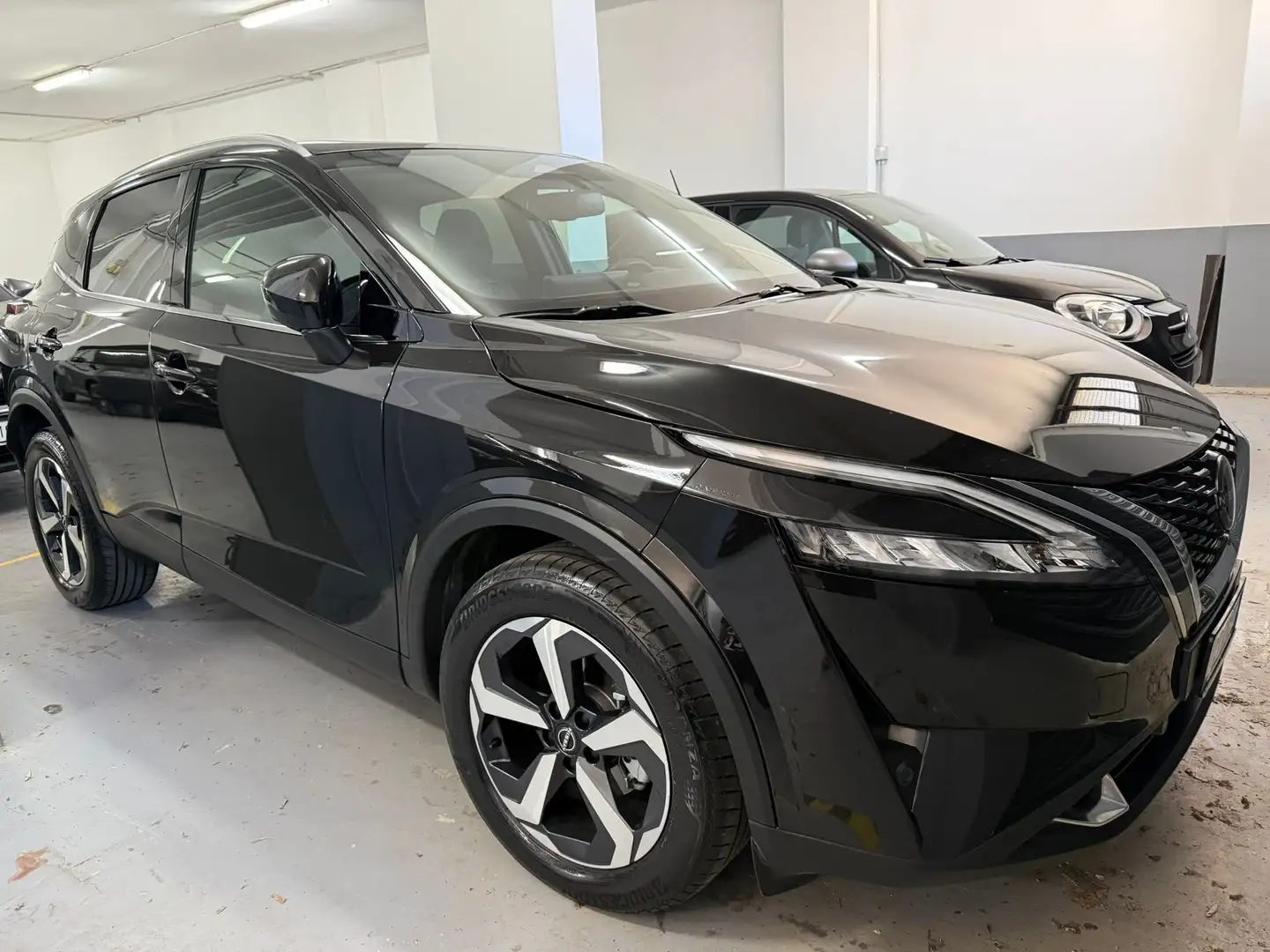 Nissan Qashqai Qashqai 1.3 mhev N-Connecta 2wd 140cv Noir - 2