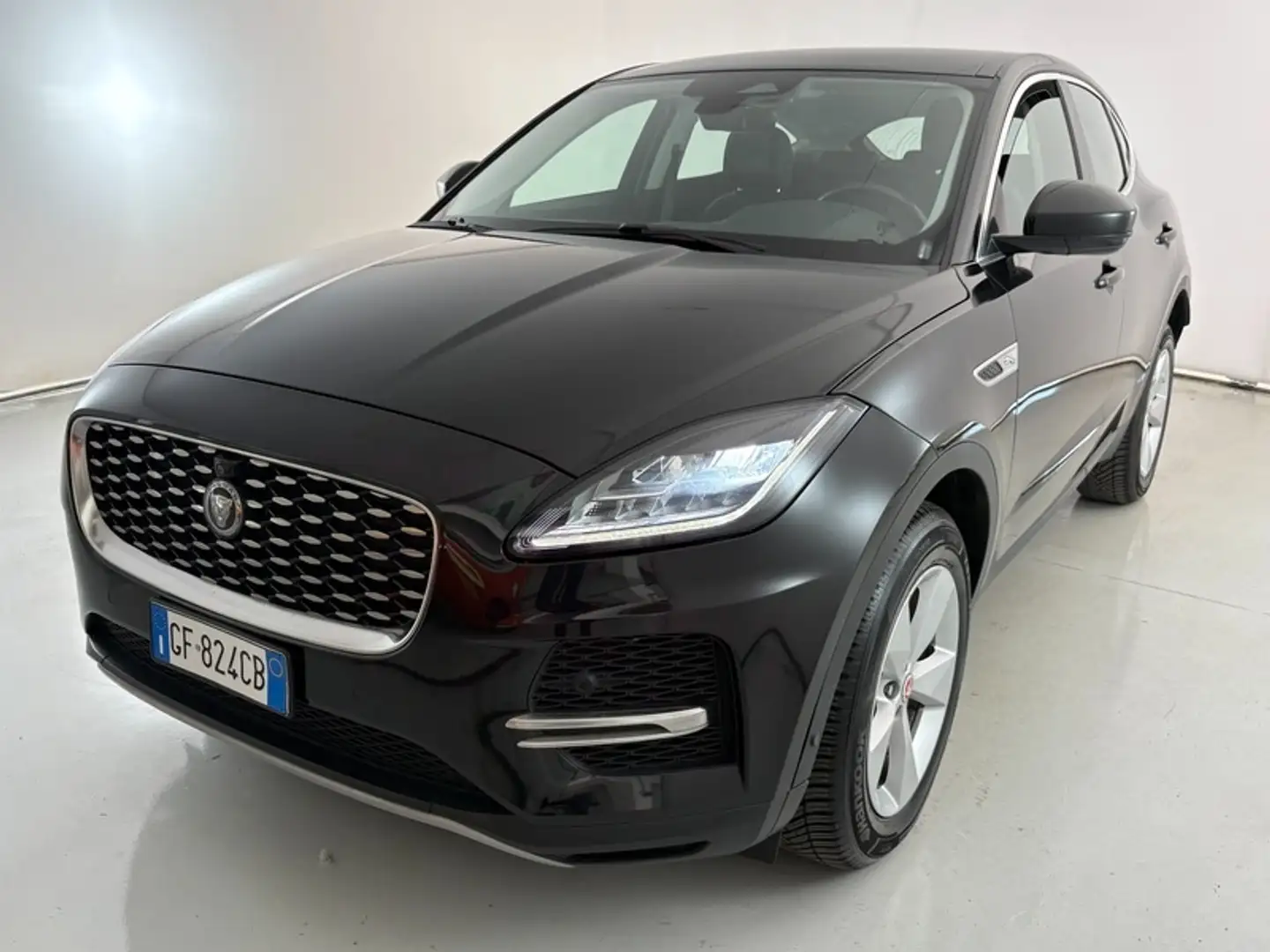 Jaguar E-Pace 2.0 D163 S Negro - 1