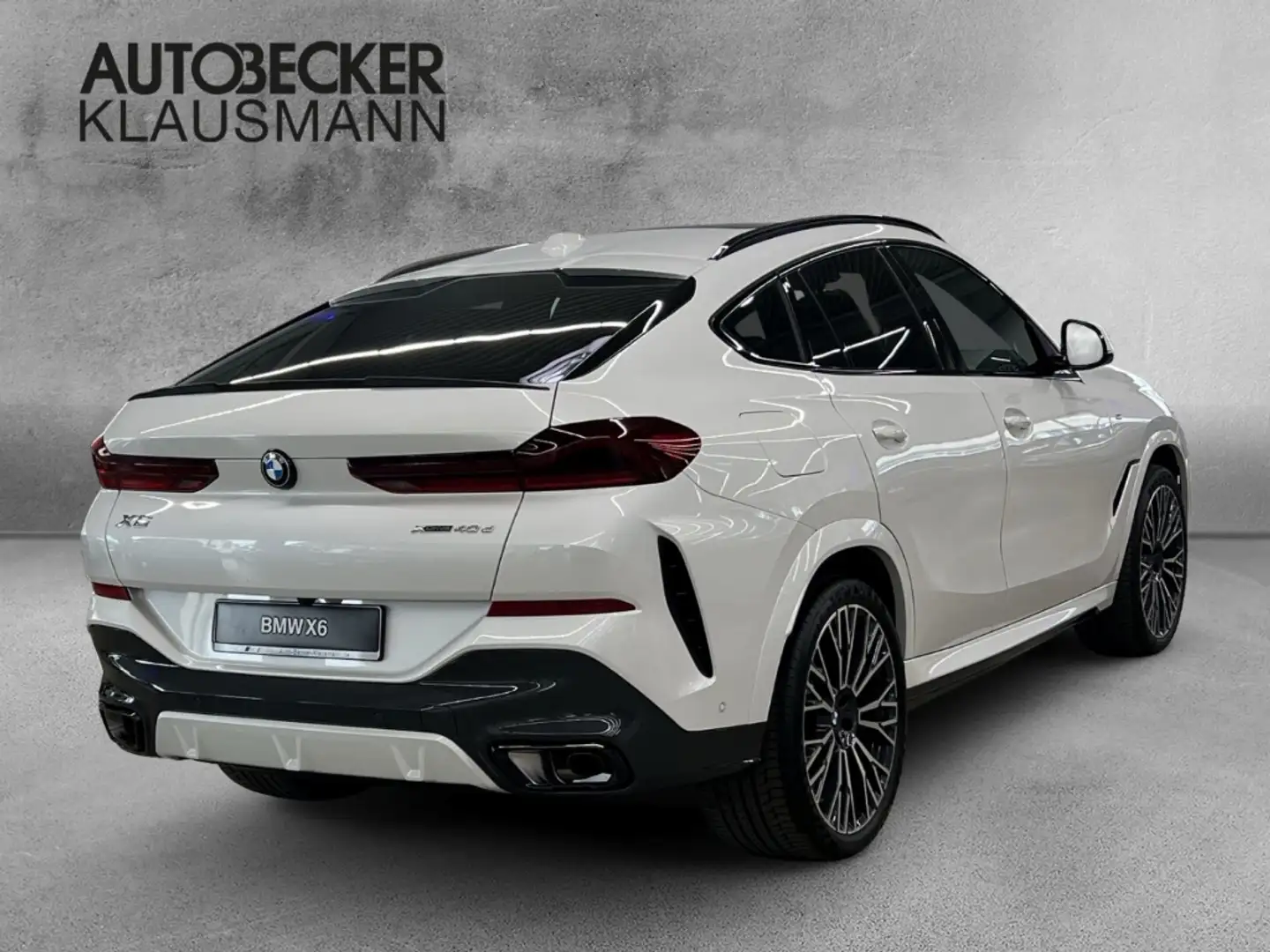 BMW X6 xDrive40d M SPORT Pro LMR 22'' HUD AD El. Panodach Weiß - 2