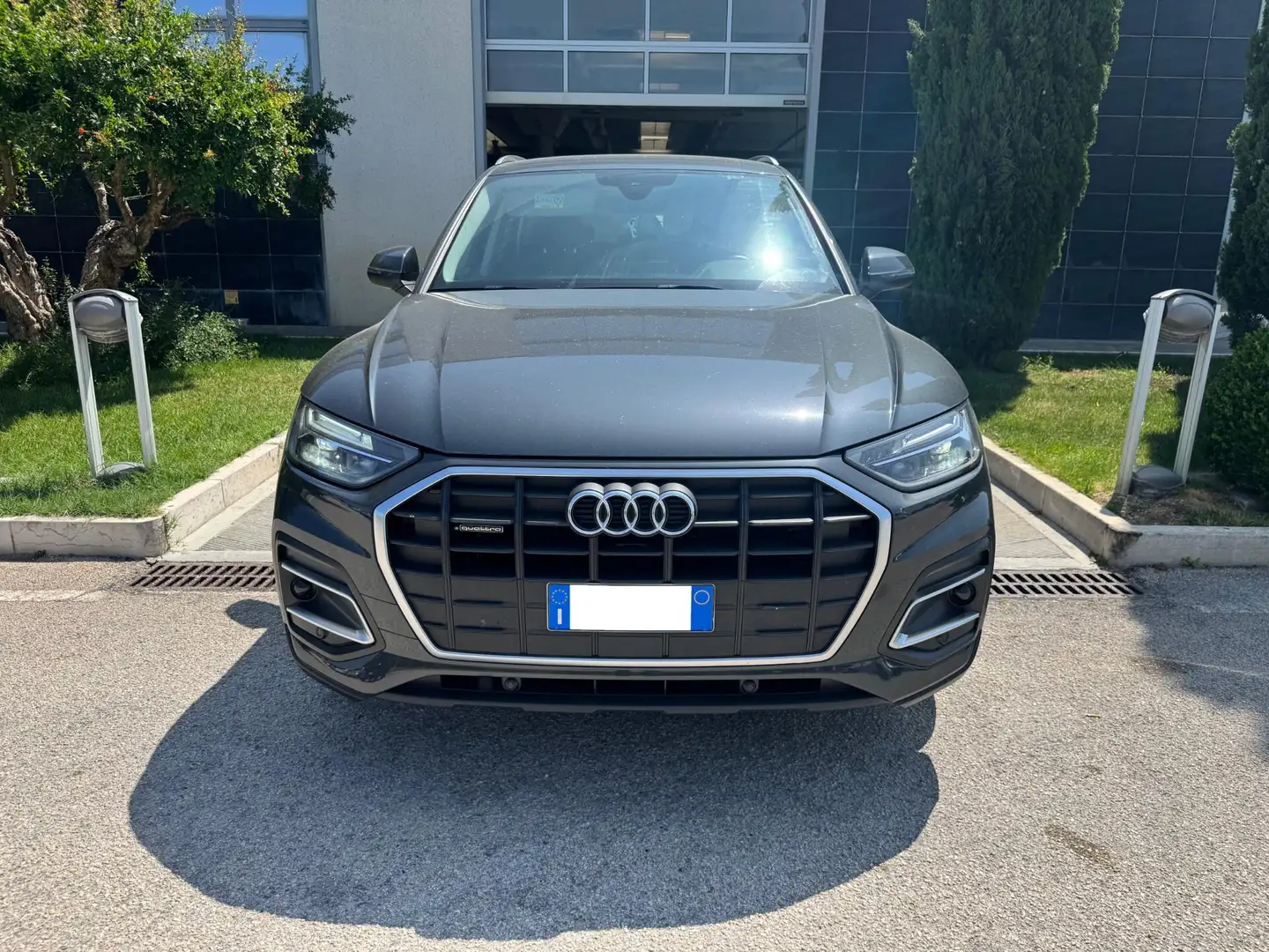 Audi Q5 40 TDI 204 CV quattro S tronic Business Grigio - 2