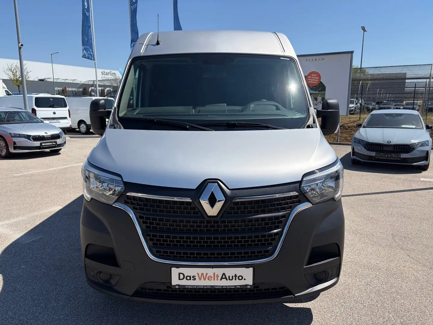 Renault Master III Kasten L2H2 HKa 3,5t Grau - 2