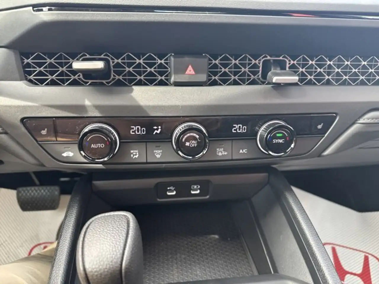 Honda Accord снимка Honda Accord