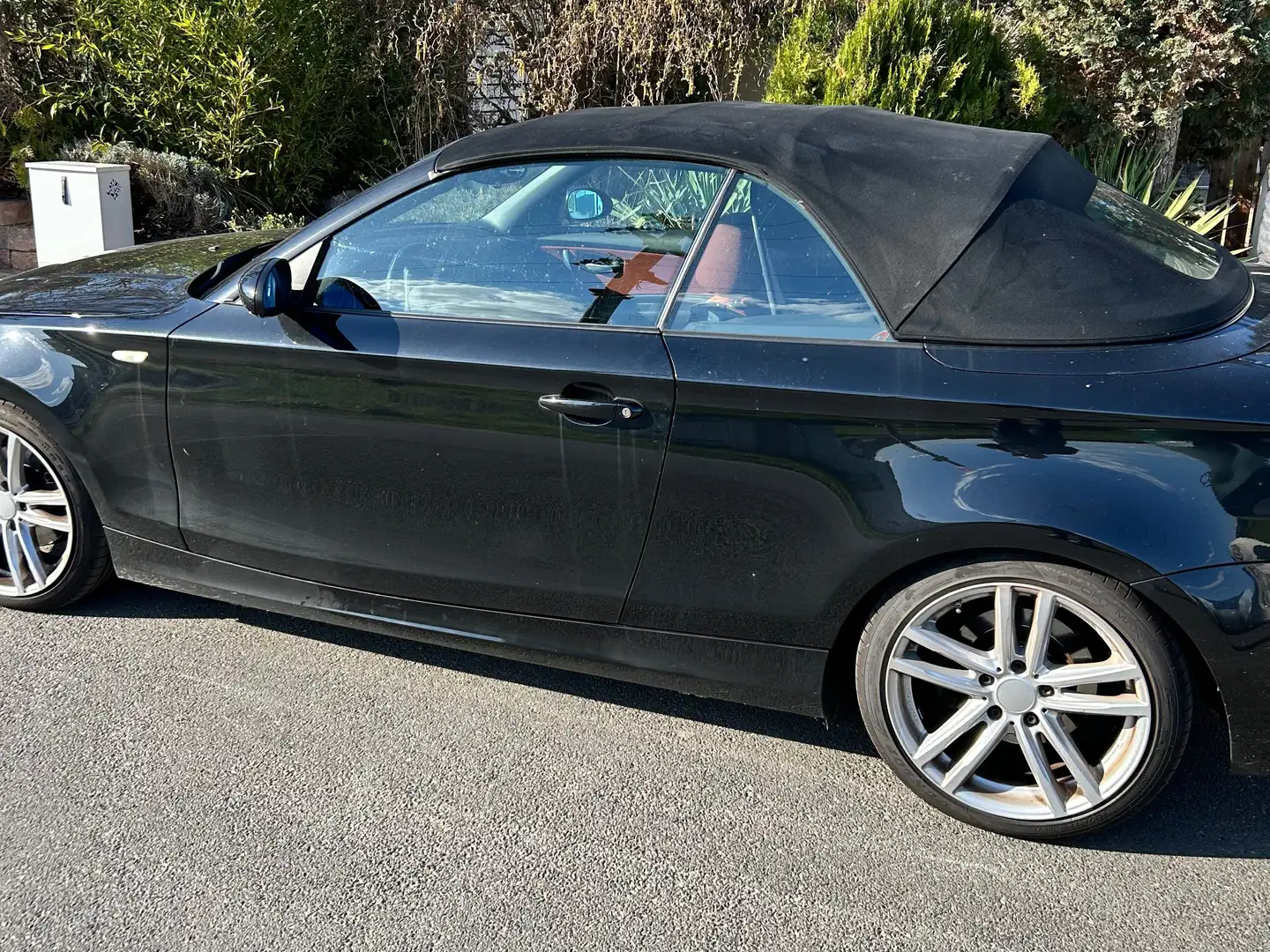 BMW 120 120i Cabrio Black - 2