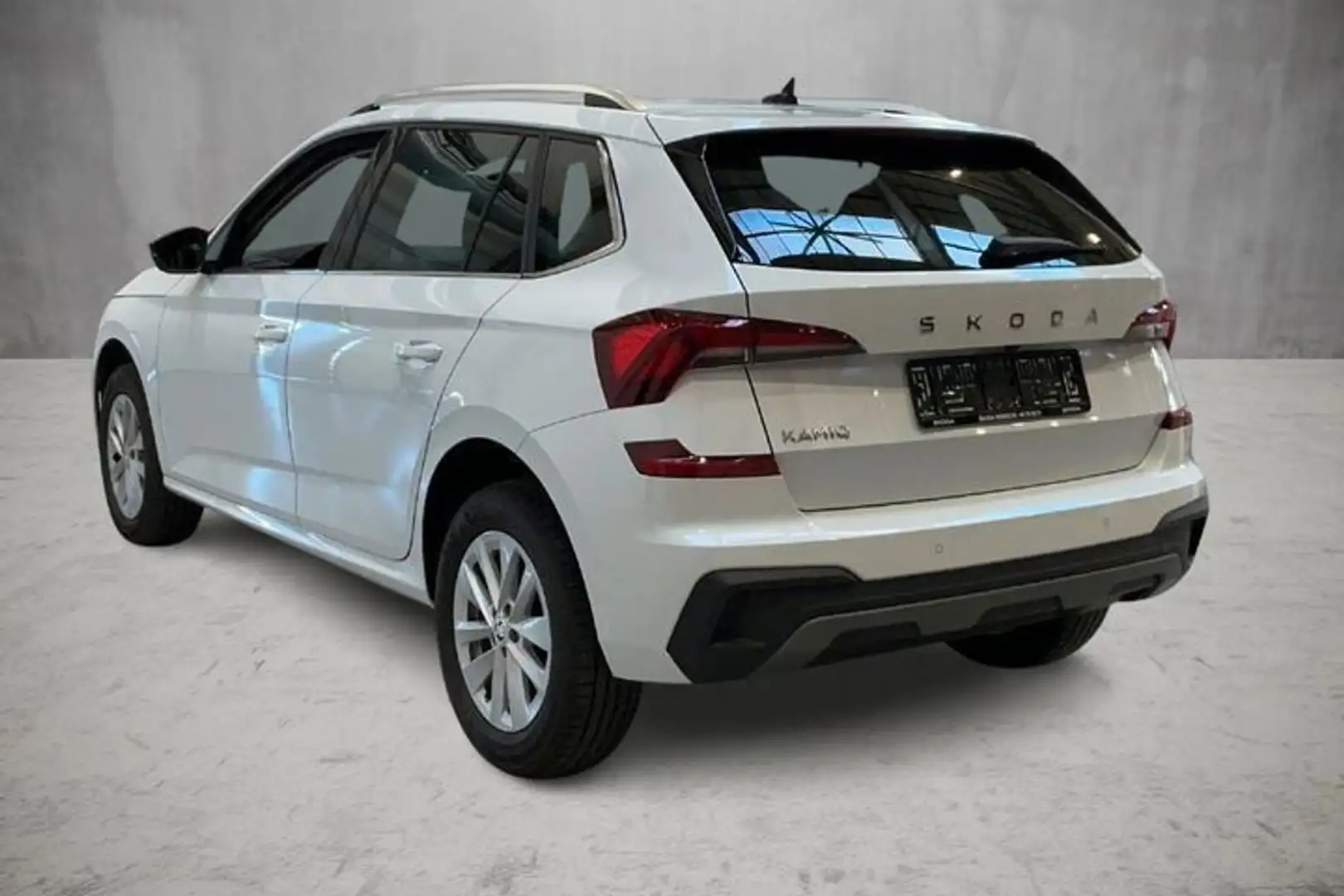 Skoda Kamiq 1.0 TSI DSG Selection Weiß - 2