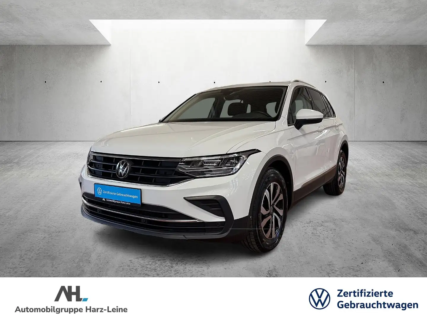 Volkswagen Tiguan 2.0 TDI Active DSG Navi AHK App Connect Weiß - 1