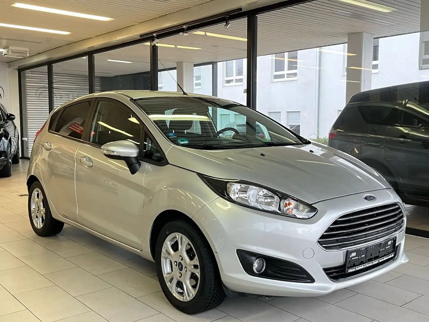 Ford Fiesta 1.0 EcoBoost Titanium AHK/Sitzheizung Silber - 1