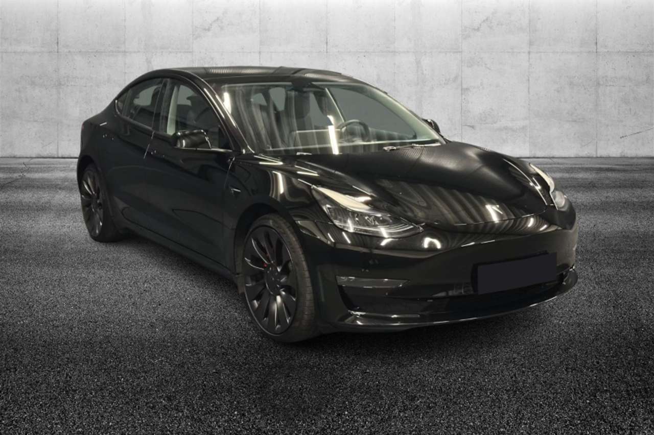Tesla Model 3 Long Range Performance AWD