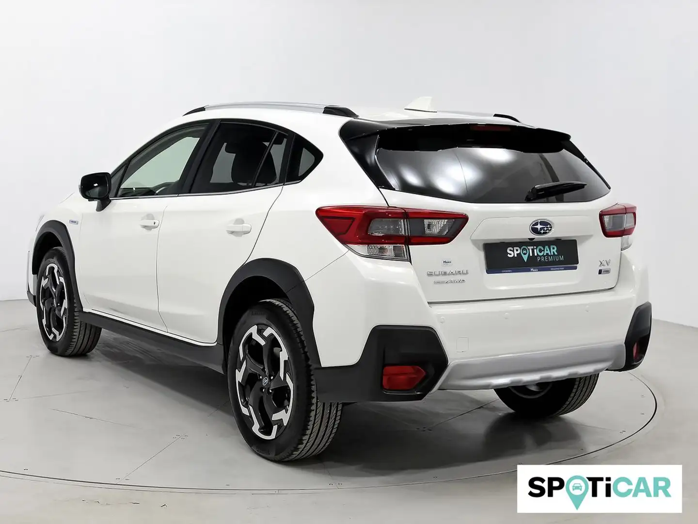 Subaru XV 2.0i Hybrid CVT Executive Plus Blanco - 2