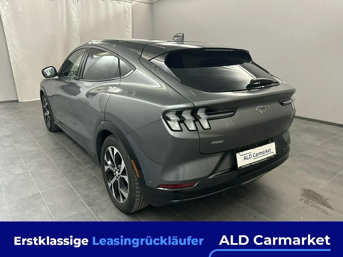 Ford Mustang Mach-E AWD Geschlossen, 5-türig, Direktantrieb, 1-Gang Gris - 2