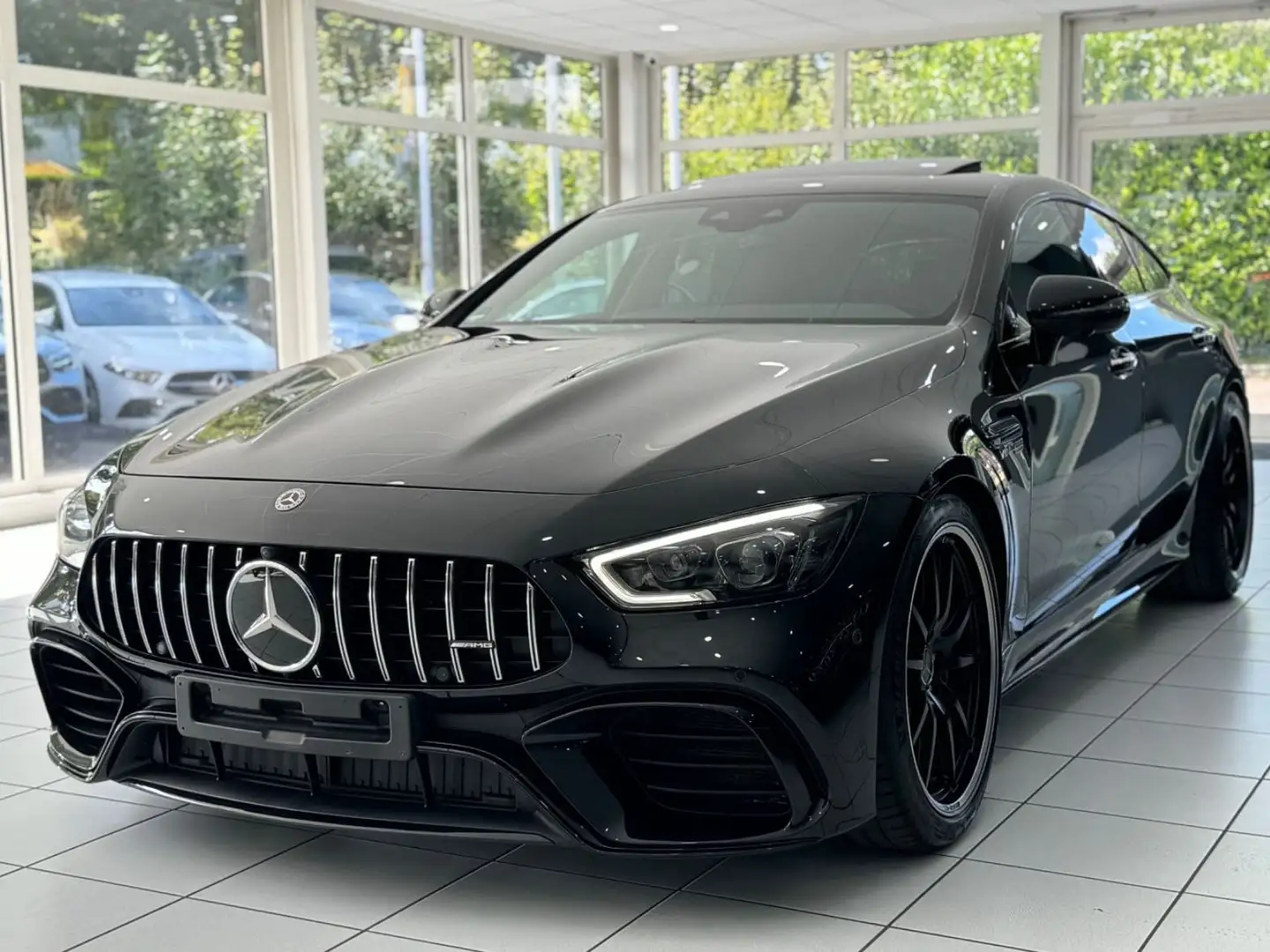 Mercedes-Benz AMG GT 63 4M *BURM*360CAM*NIGHT*S-DACH*21Z* Zwart - 1