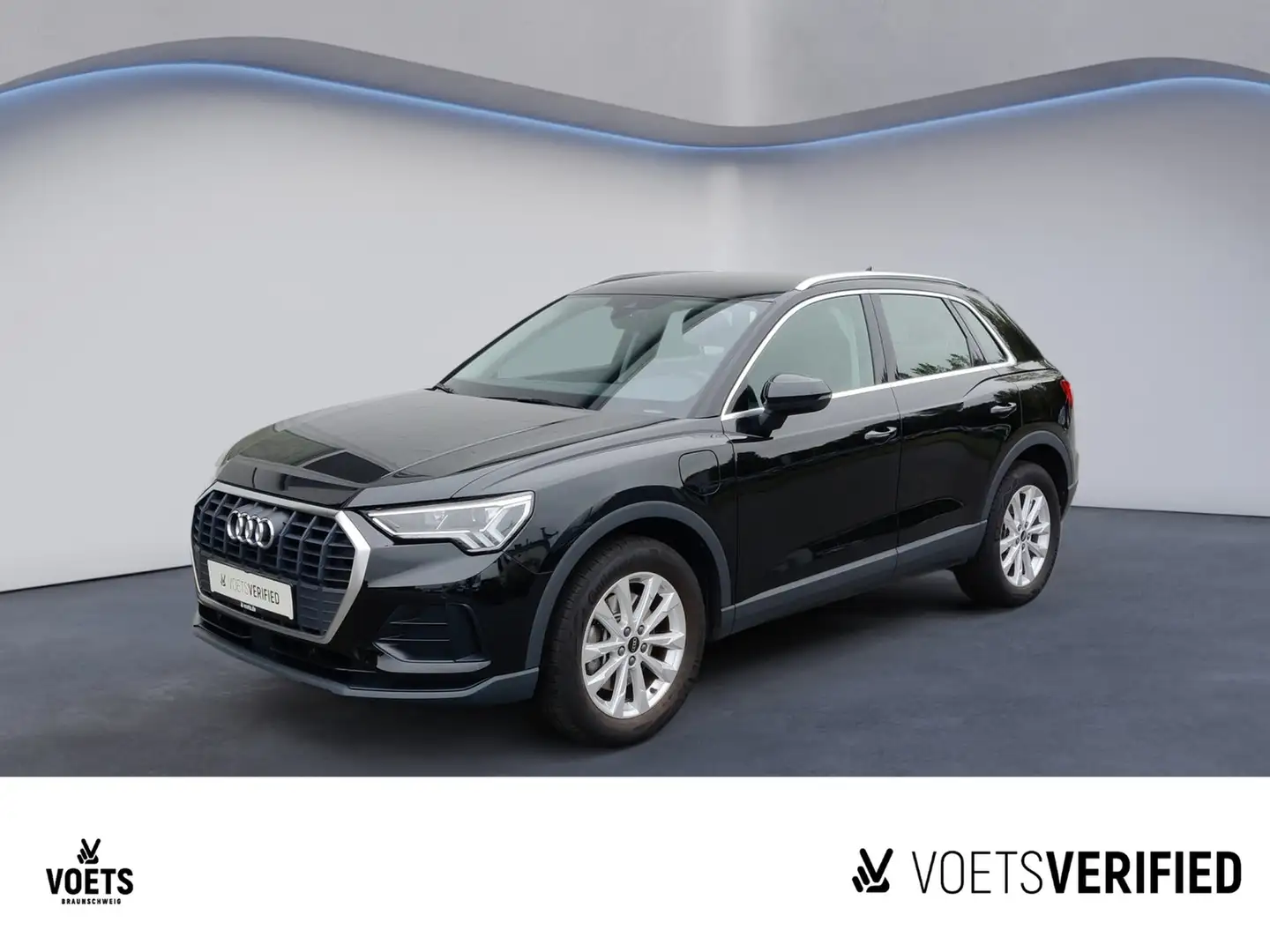 Audi Q3 45 TFSIe S-tronic LED+AHK+PDC Schwarz - 1