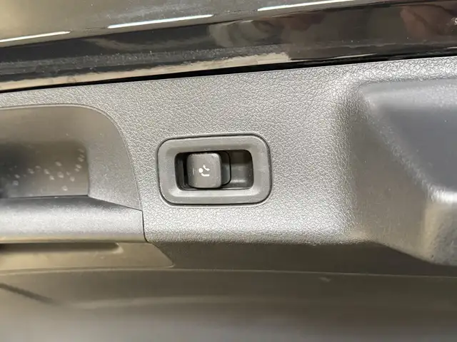 Mercedes-Benz Cla view 12