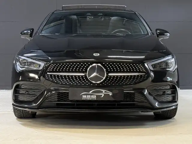 Mercedes-Benz Cla view 4