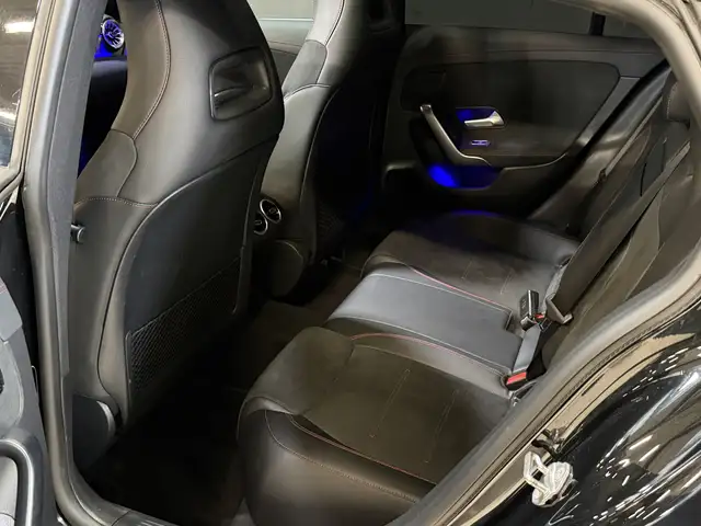 Mercedes-Benz Cla view 8