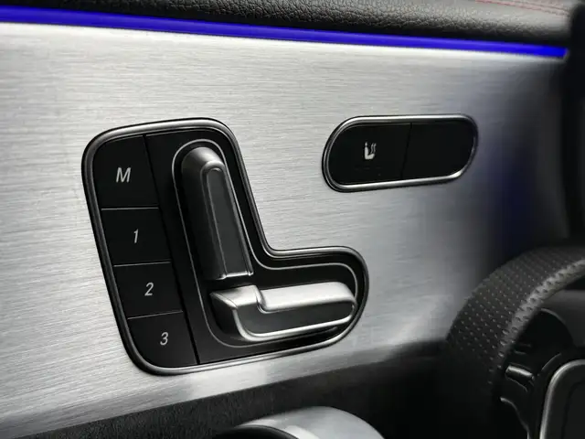 Mercedes-Benz Cla view 23