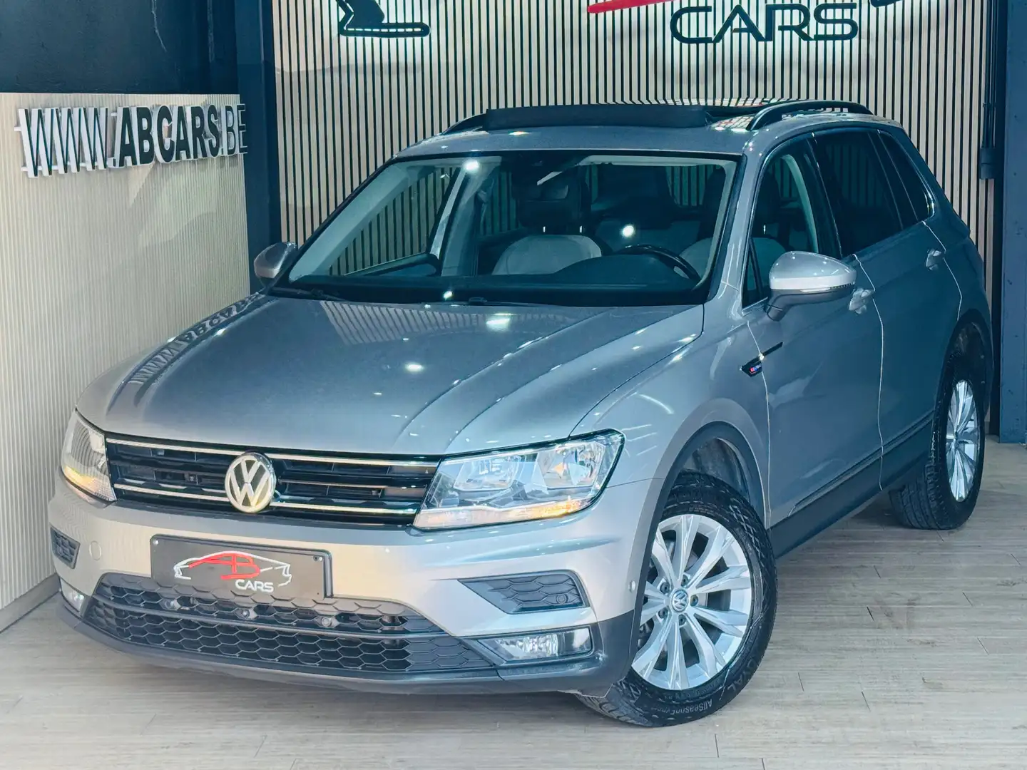 Volkswagen Tiguan 1.4 TSI DSG * 4 MOTIONS * GAR 12 MOIS * 118MKM Gris - 2