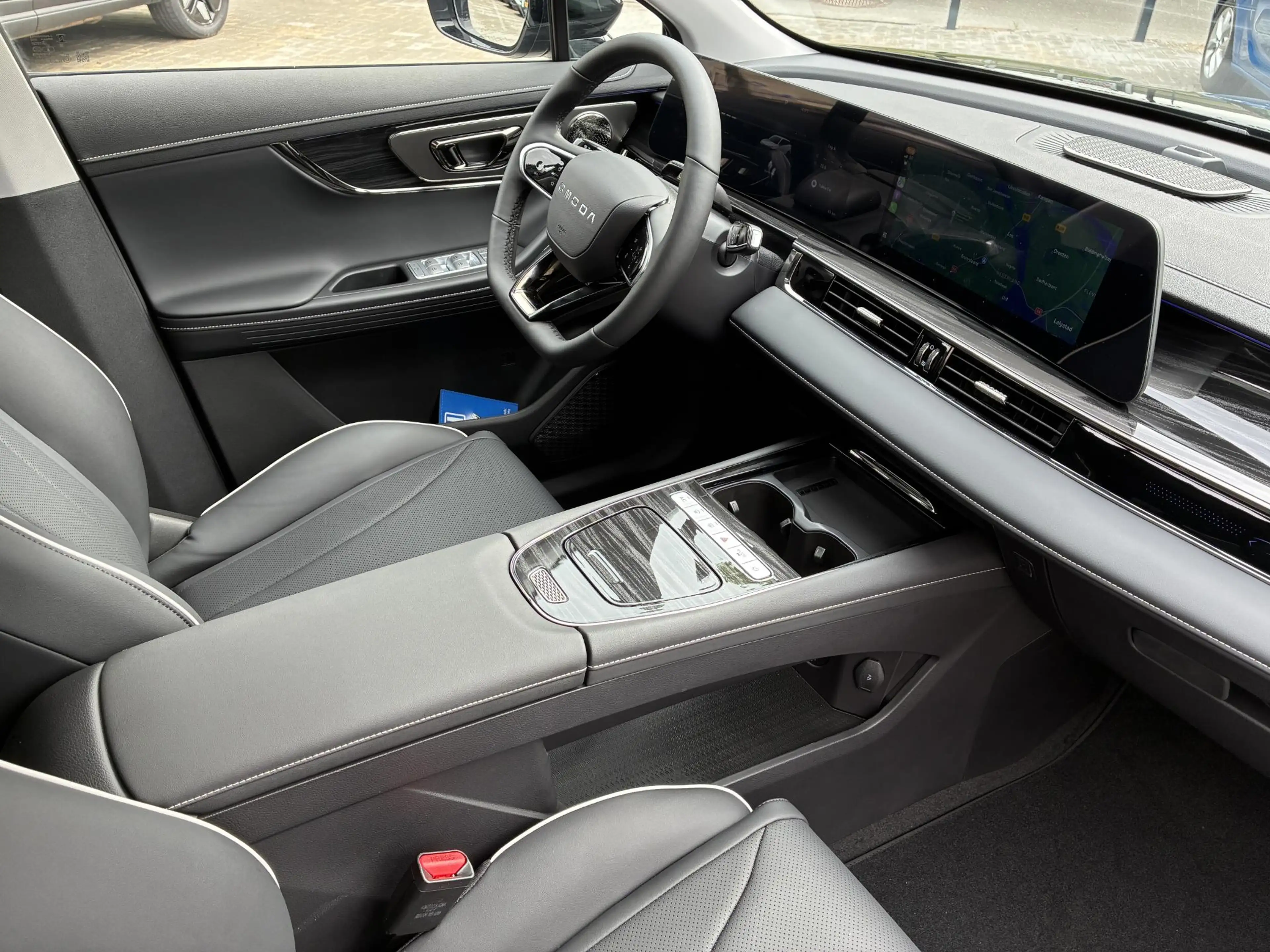 Omoda 5 EV Premium 61 kWh | DEMO |  ECC | Schuif/kanteldak — photo 12