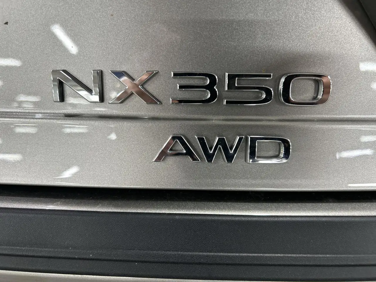 Lexus NX снимка Lexus NX