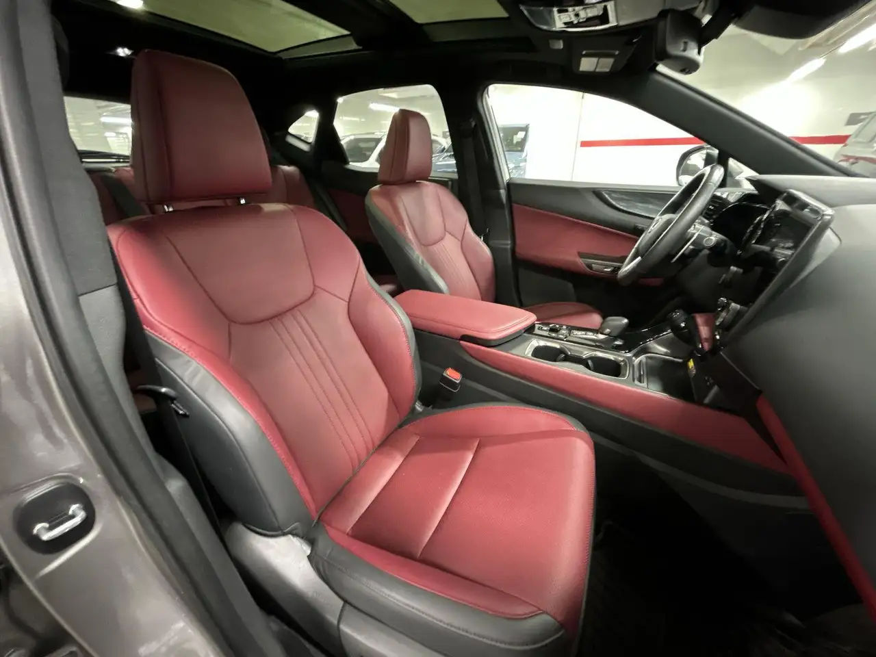 Lexus NX снимка Lexus NX