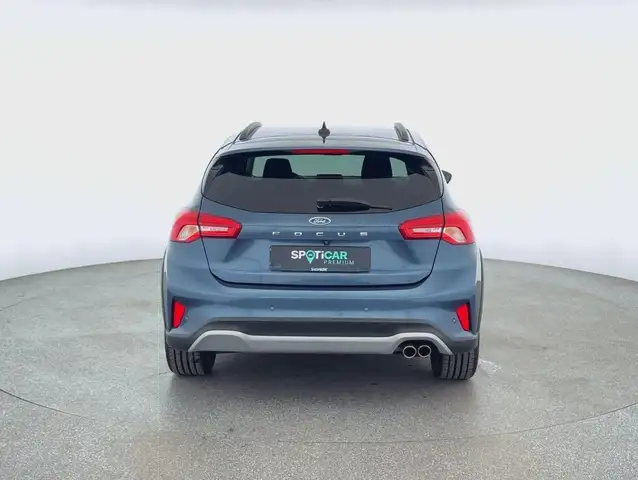 Ford Focus view 4