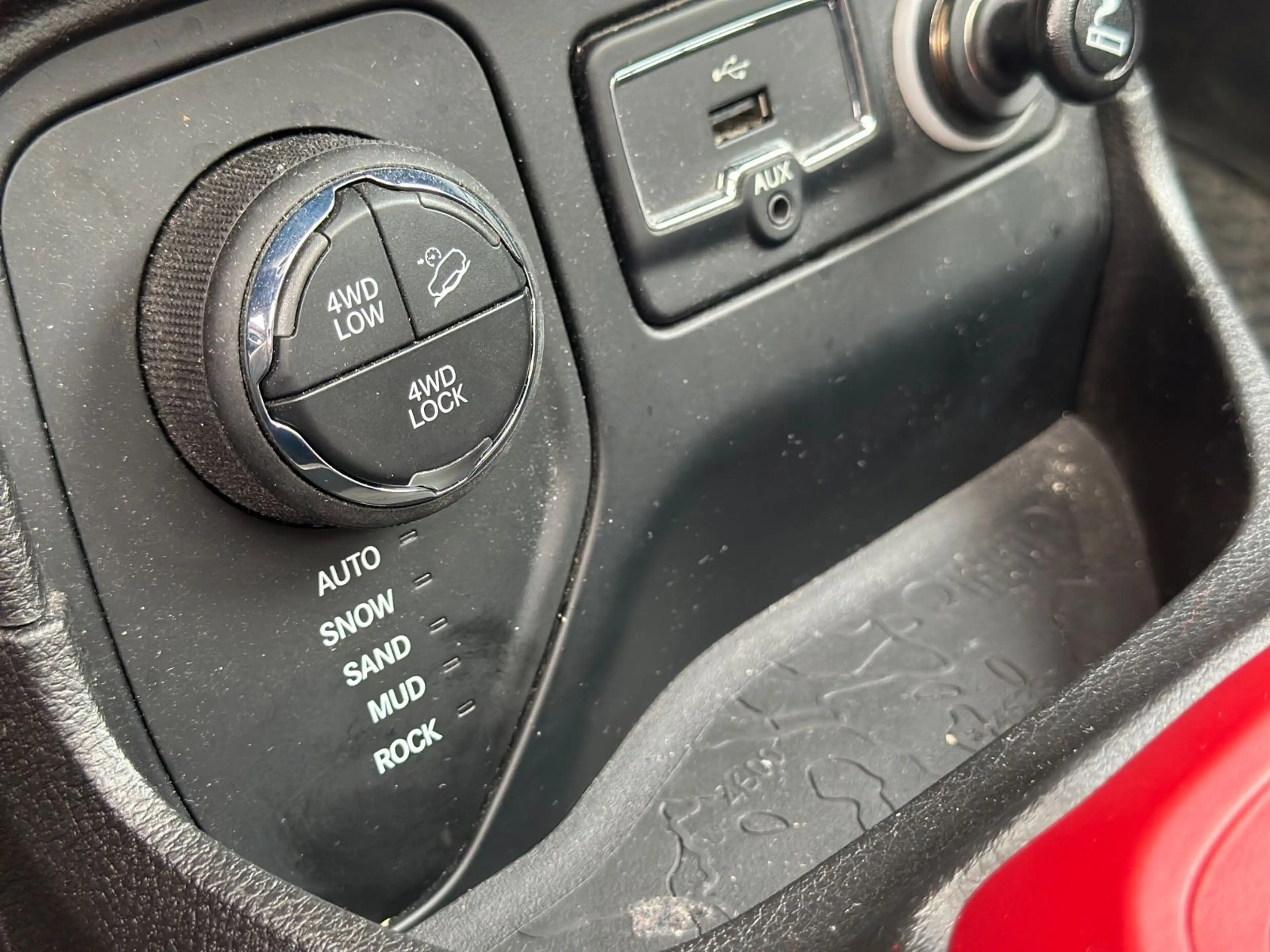 Jeep Renegade Trailhawk 4WD * Pano * Leder * LED * — photo 8