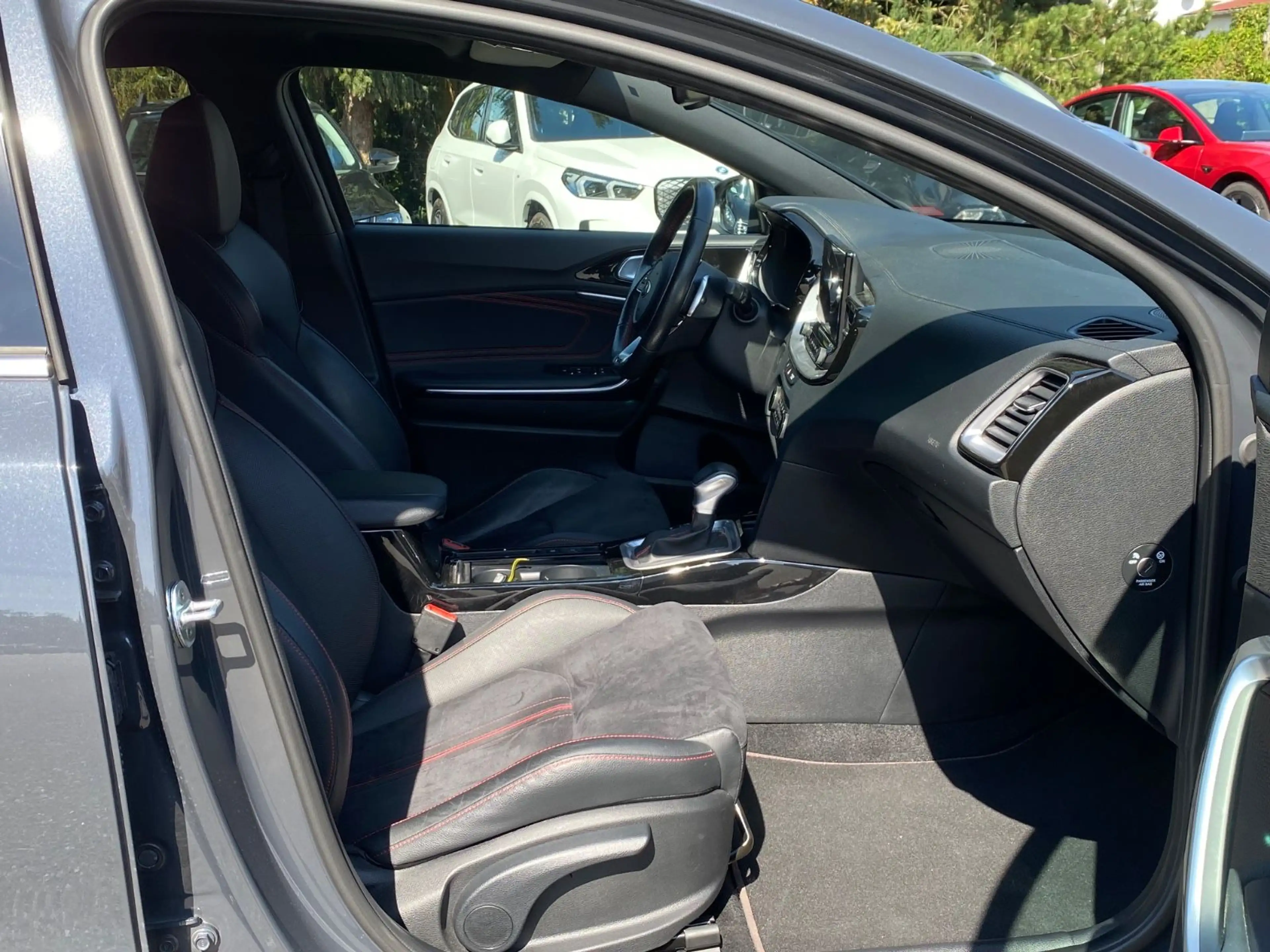 Kia ProCeed / pro_cee'd ProCeed GT Pano Schiebedach JBL — photo 15