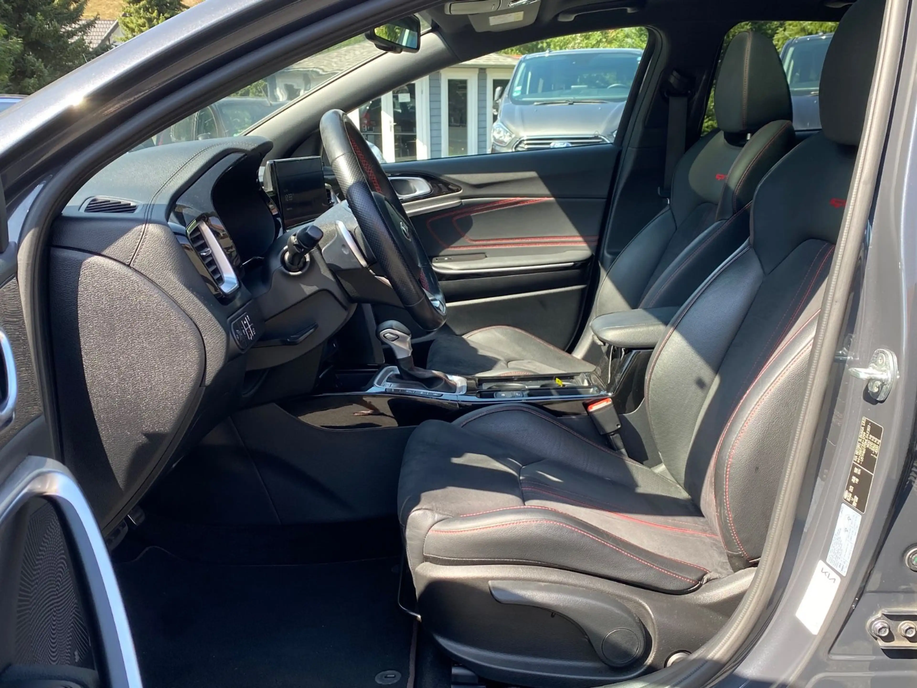 Kia ProCeed / pro_cee'd ProCeed GT Pano Schiebedach JBL — photo 10