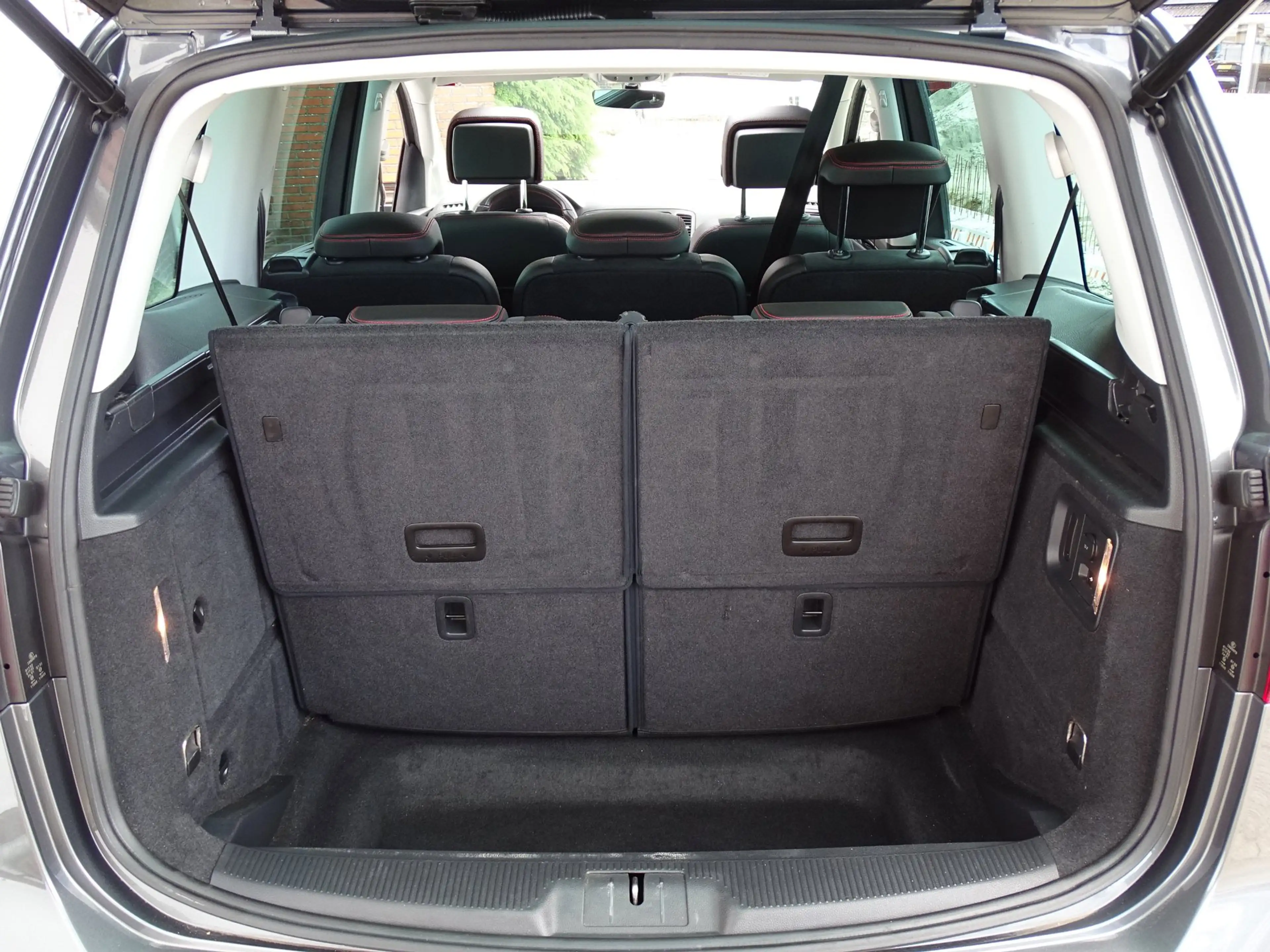 SEAT Alhambra 1.4 TSI FR Business Intense|PANO|TREKHAAK|CAMERA — photo 8