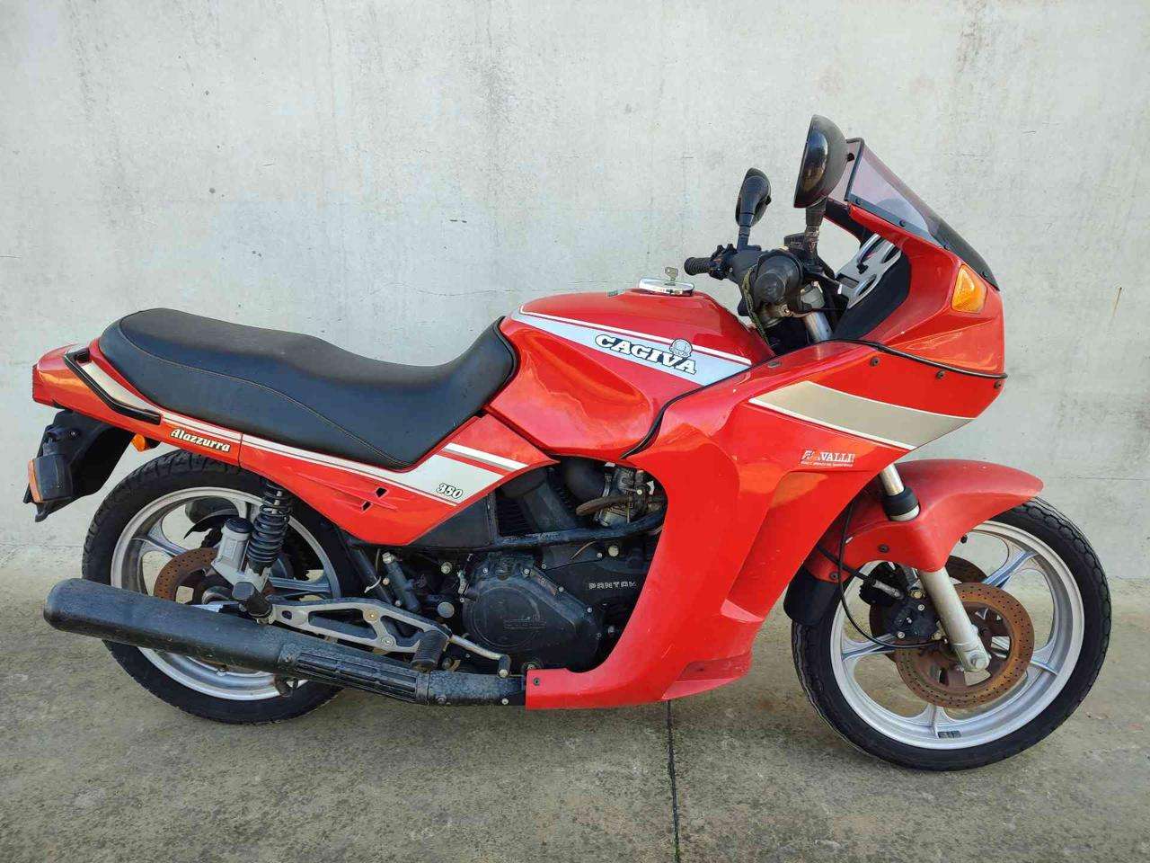 Cagiva Alazzurra 350