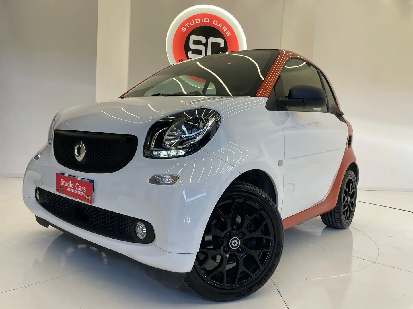 smart forTwo 1.0 Youngster 71cv twinamic Bianco - 2