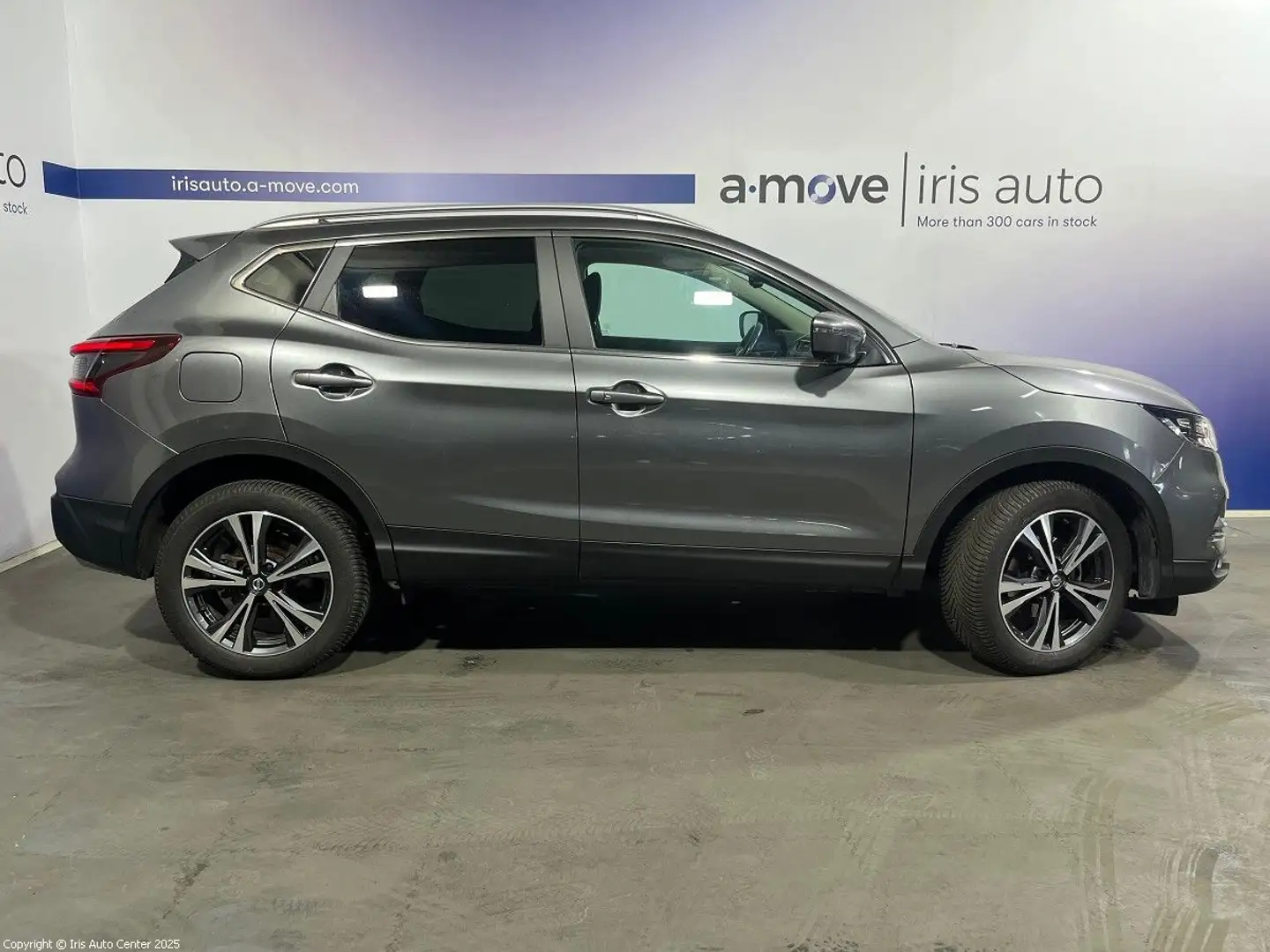 Nissan Qashqai 1.2 DIG-T | TOIT PANO | KEY-LESS | NAVI | CRUISE Grau - 2