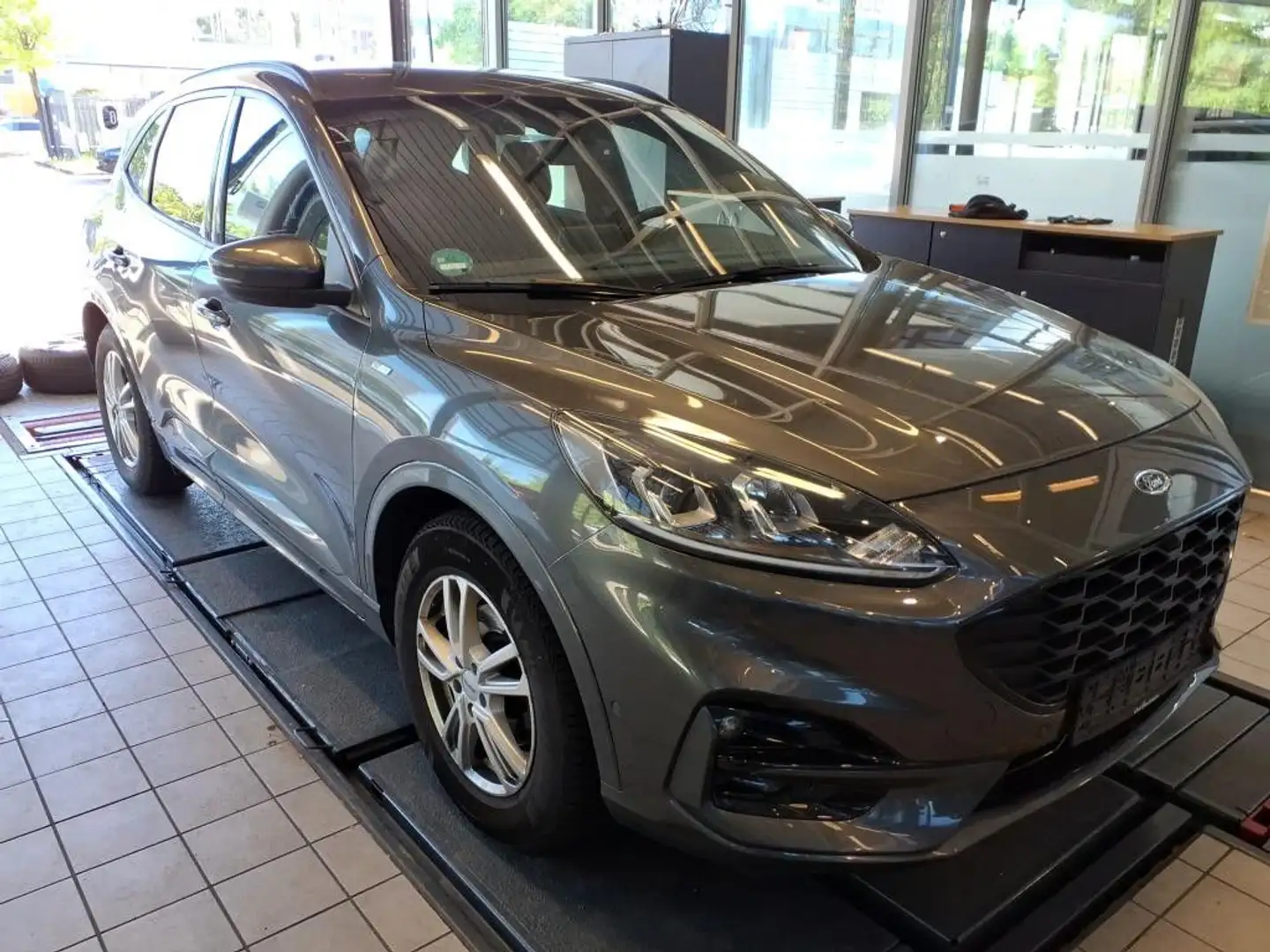 Ford Kuga ST-Line*NAVI*LED*VIRT*18ZOLL*8 FACH BEREIFT Gris - 1